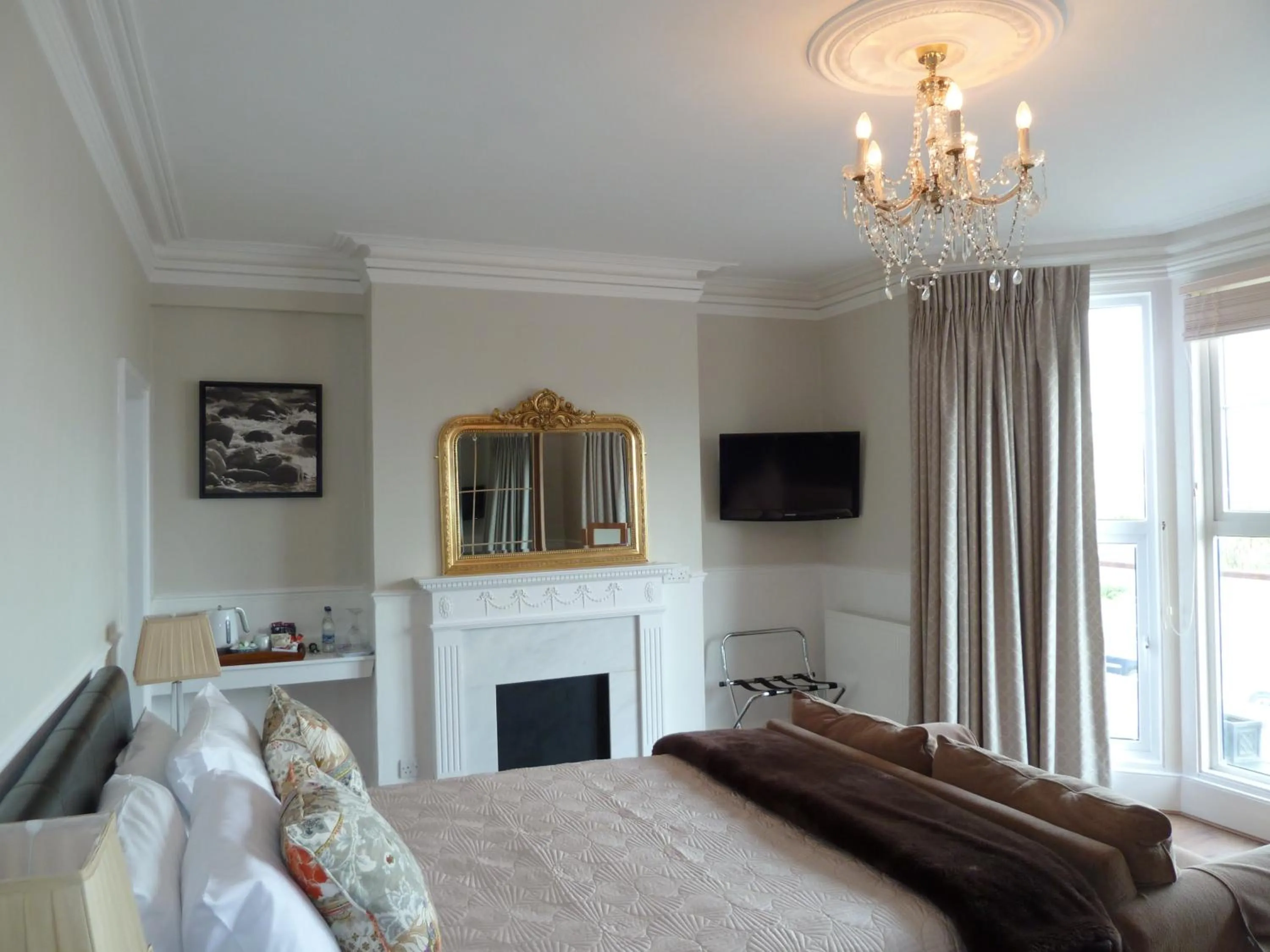 Bed in Number Ninety One