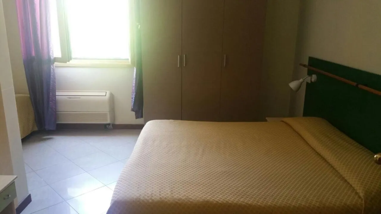 Bedroom in Hotel ILLI