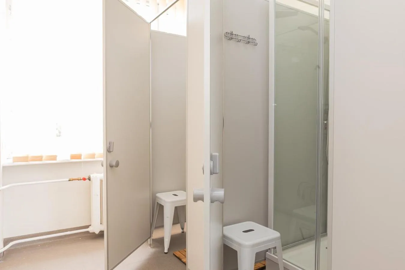 Shower in EHE Hostel