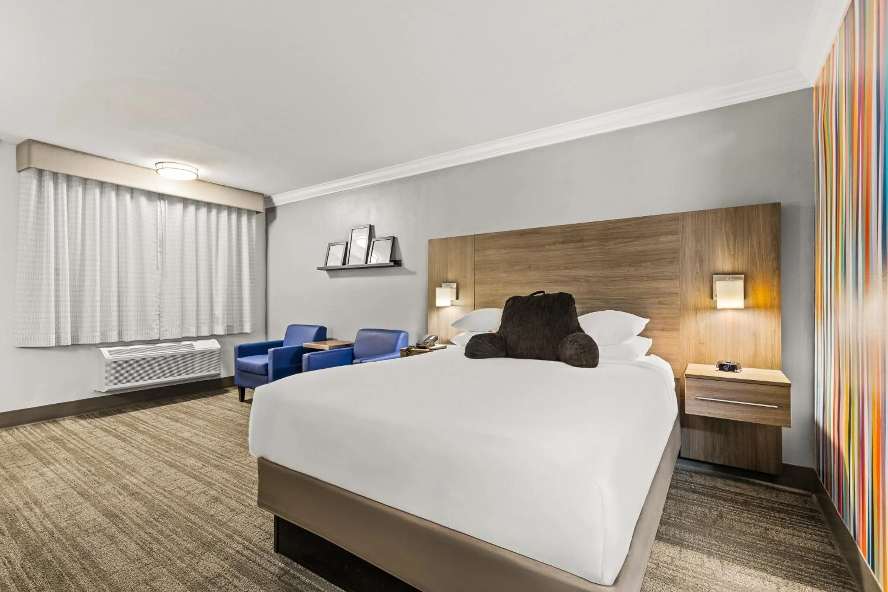 Bed in Signature Temecula