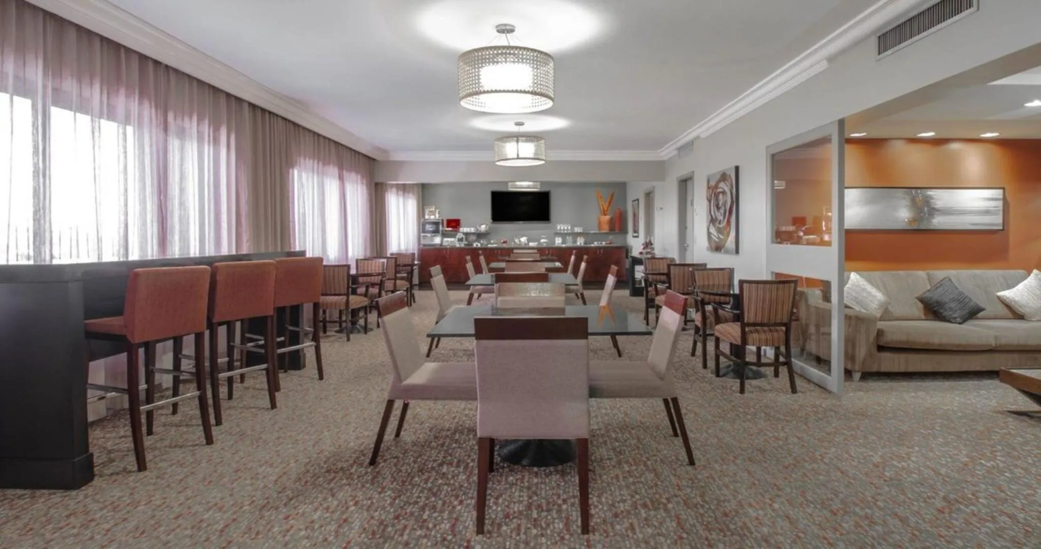 Lounge or bar in Marriott São Paulo Airport Hotel