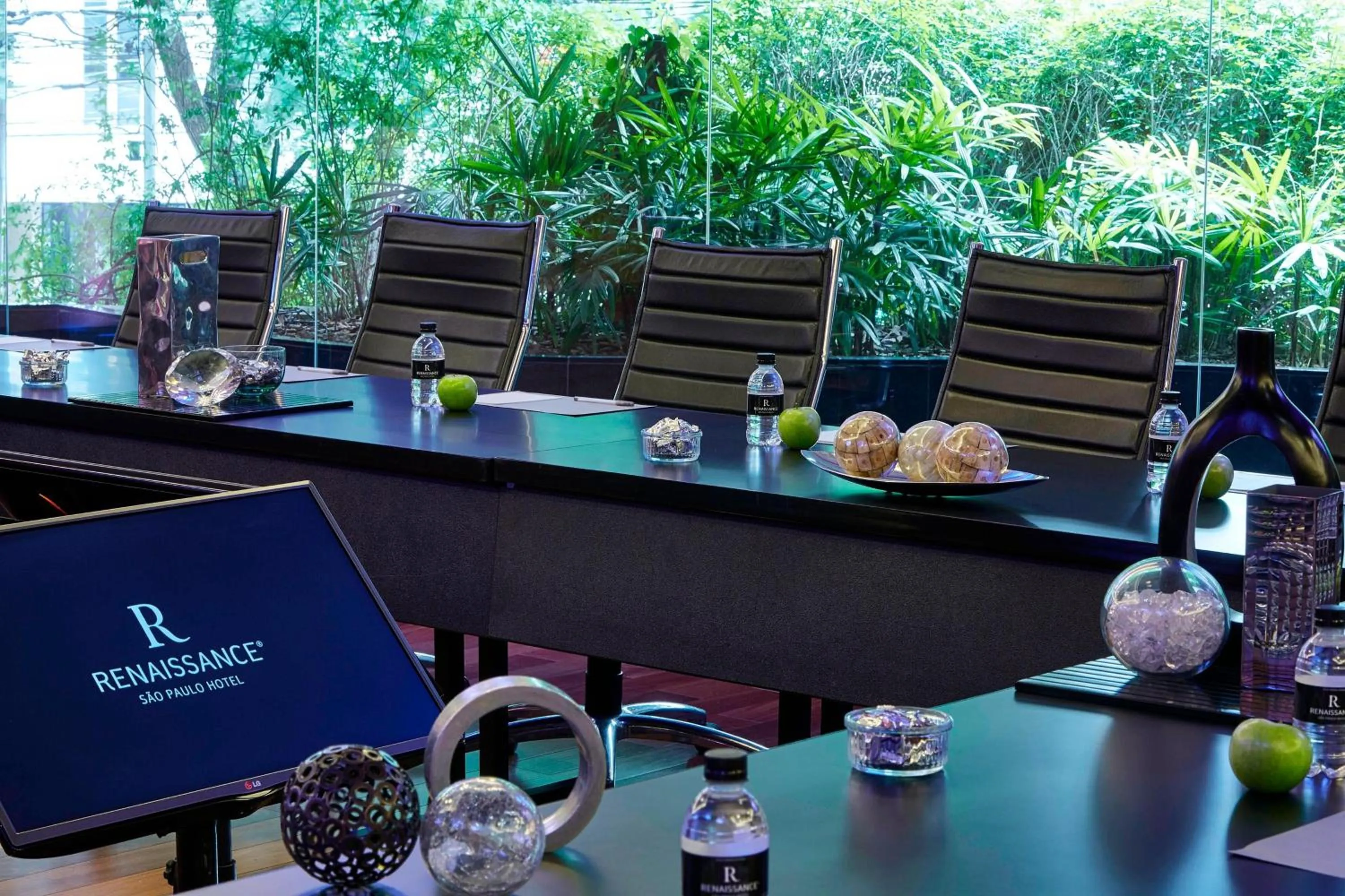 Meeting/conference room in Renaissance São Paulo Hotel