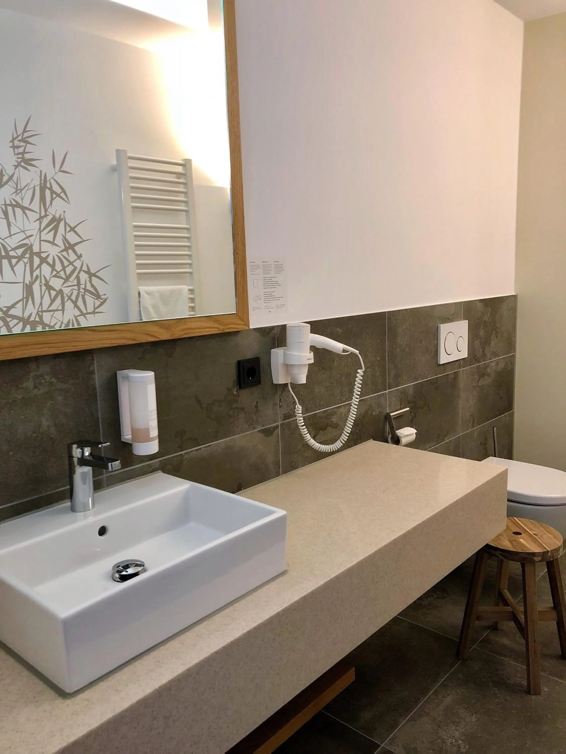 Bathroom in Stadthotel Kachelofen