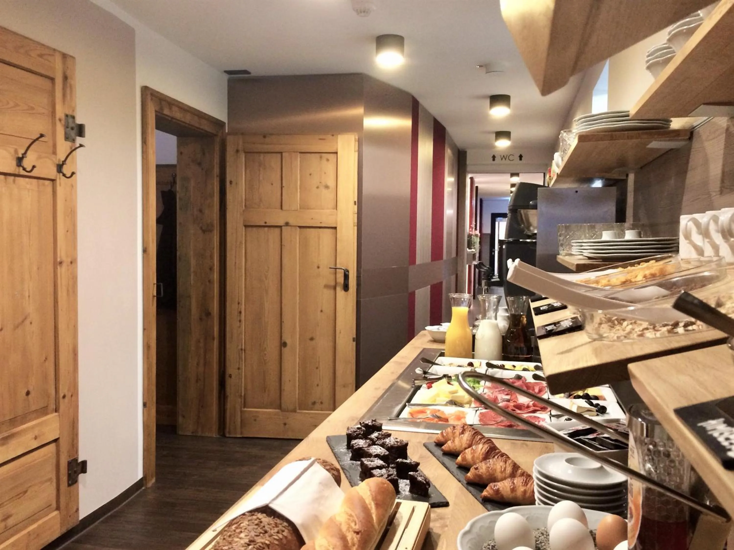 Restaurant/places to eat in Stadthotel Kachelofen