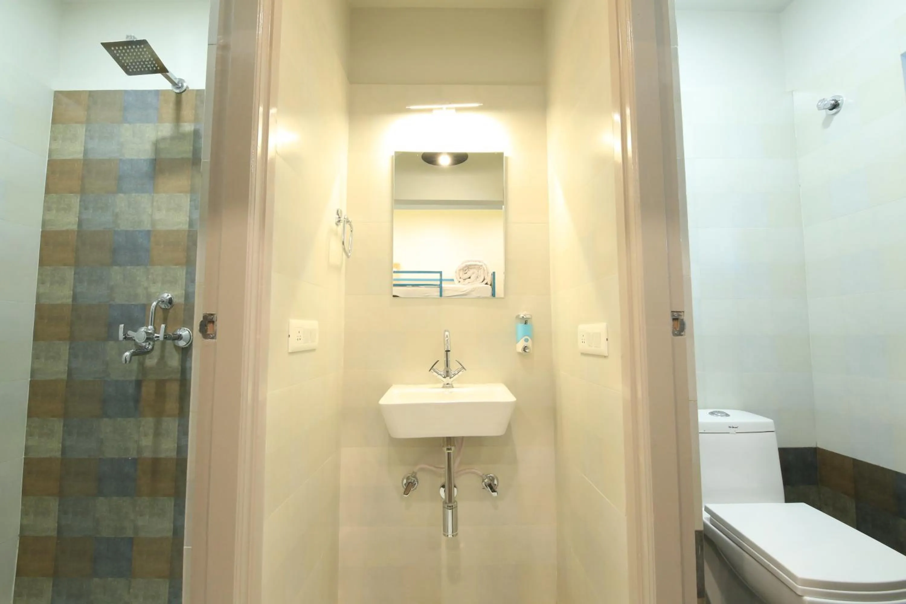 Shower in Blue Beds Hostel