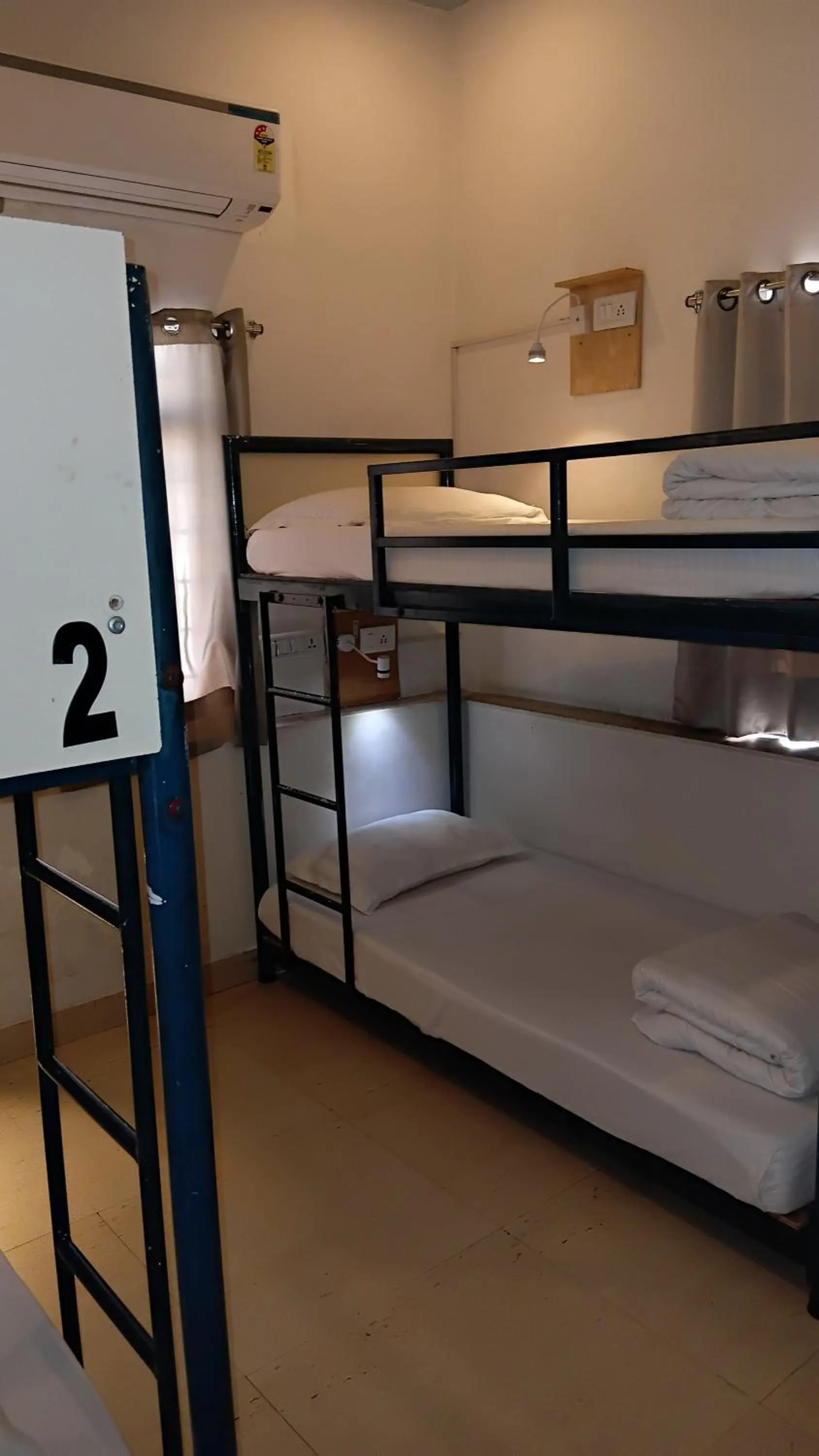 bunk bed, Bed in Blue Beds Hostel