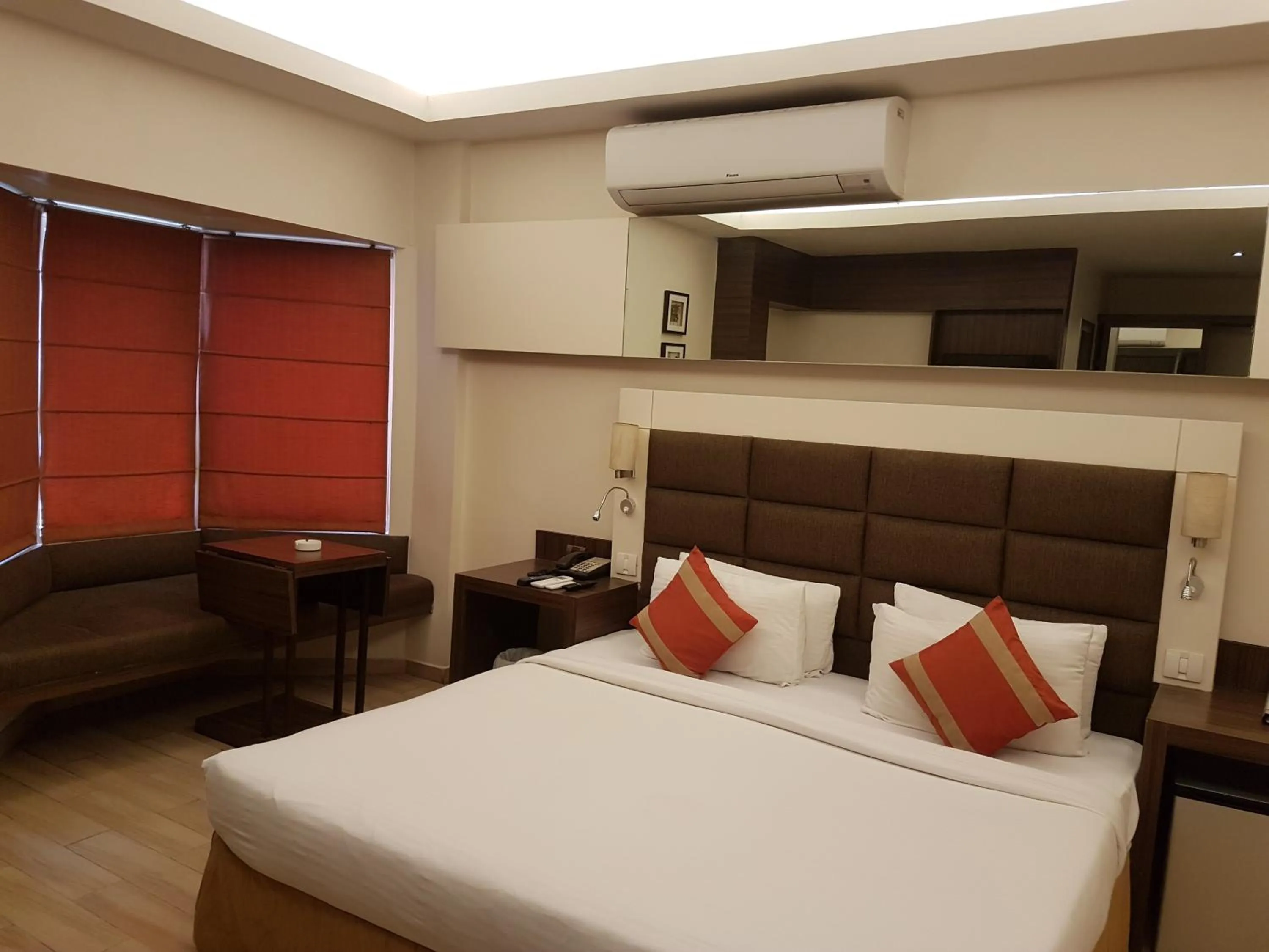 Bed in Hotel Arif Castles