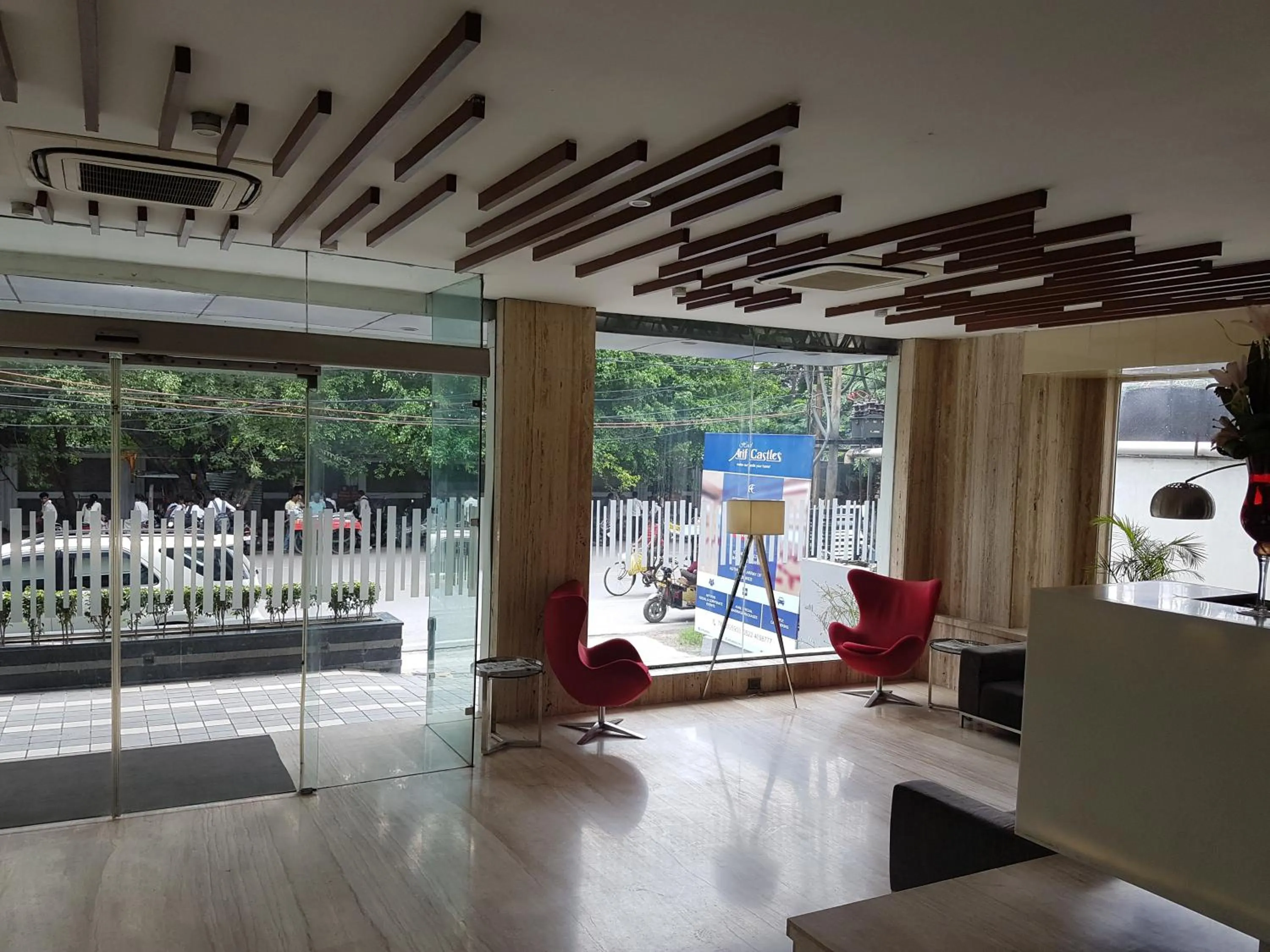 Seating area in Hotel Arif Castles