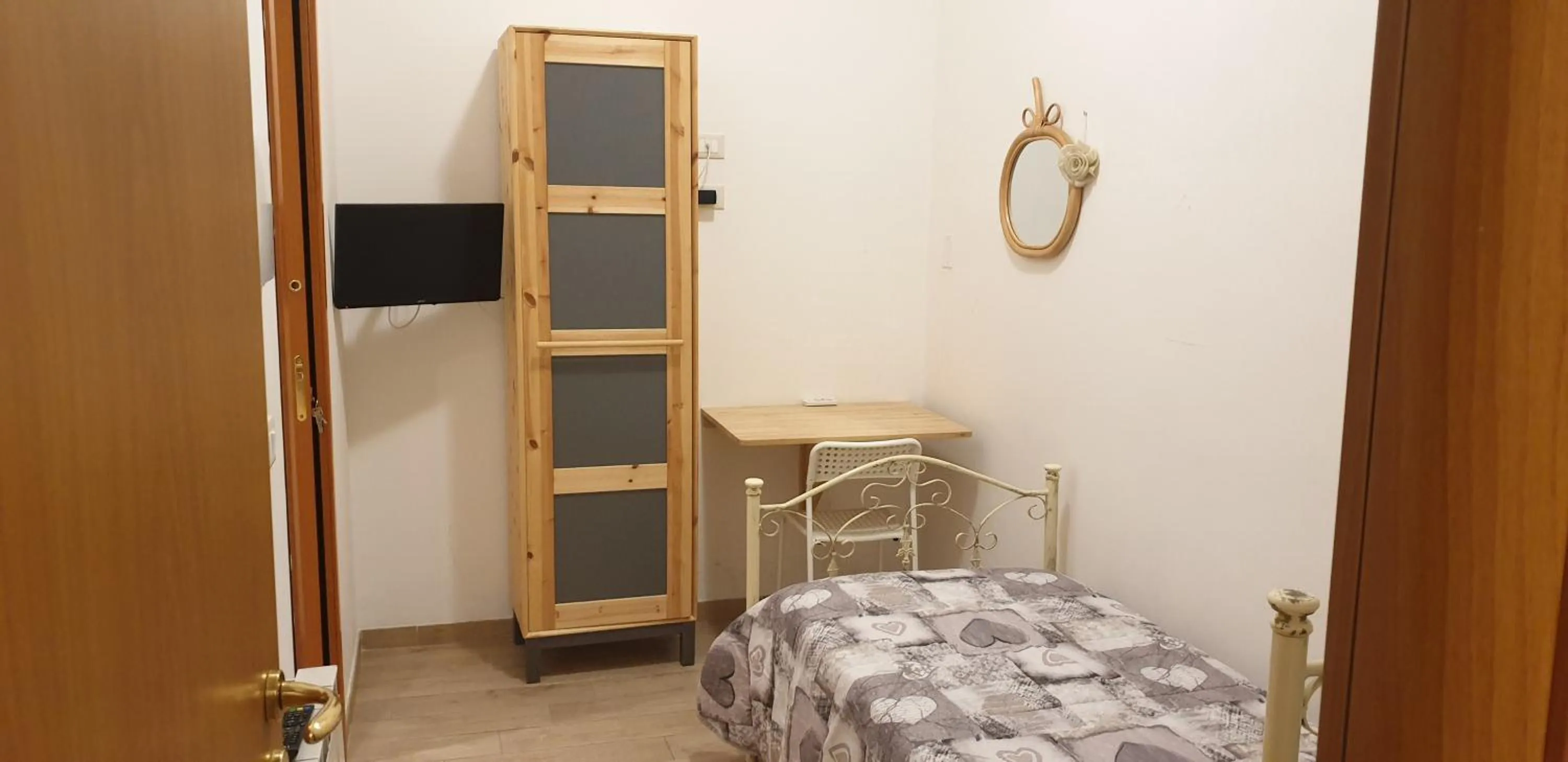 Bed in Affittacamere Raggio di sole