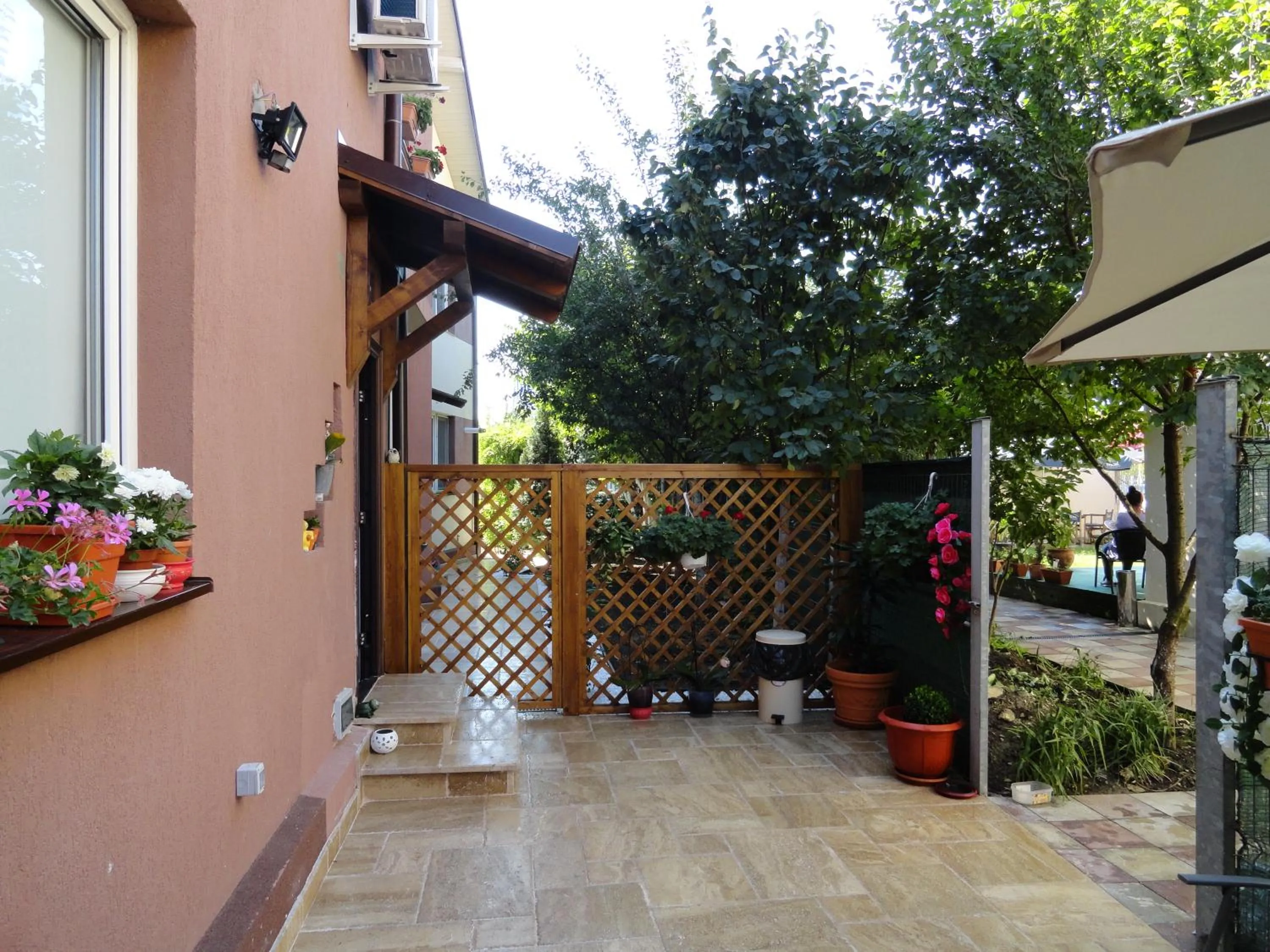 Property building in Carmen Studio