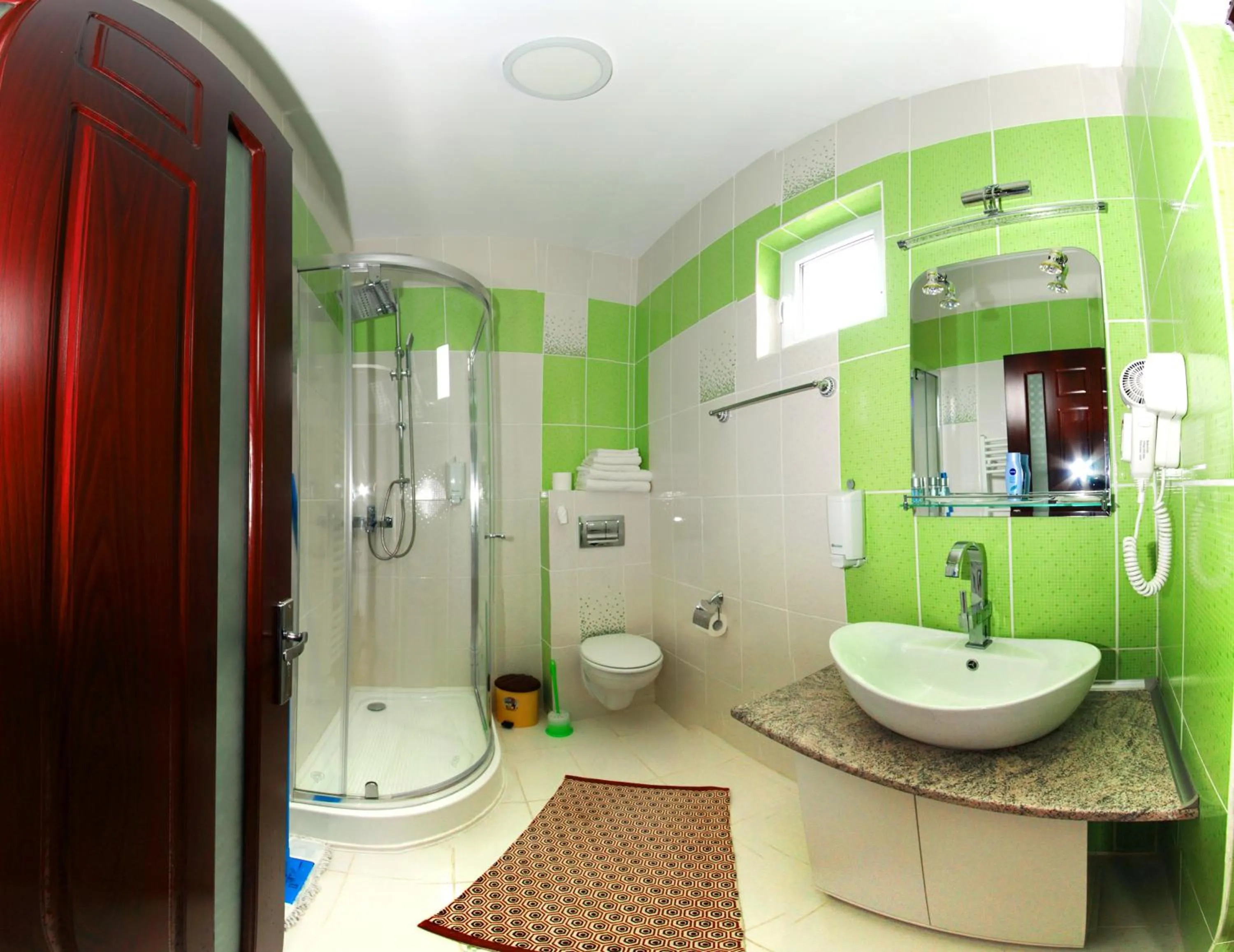 Bathroom in Carmen Studio