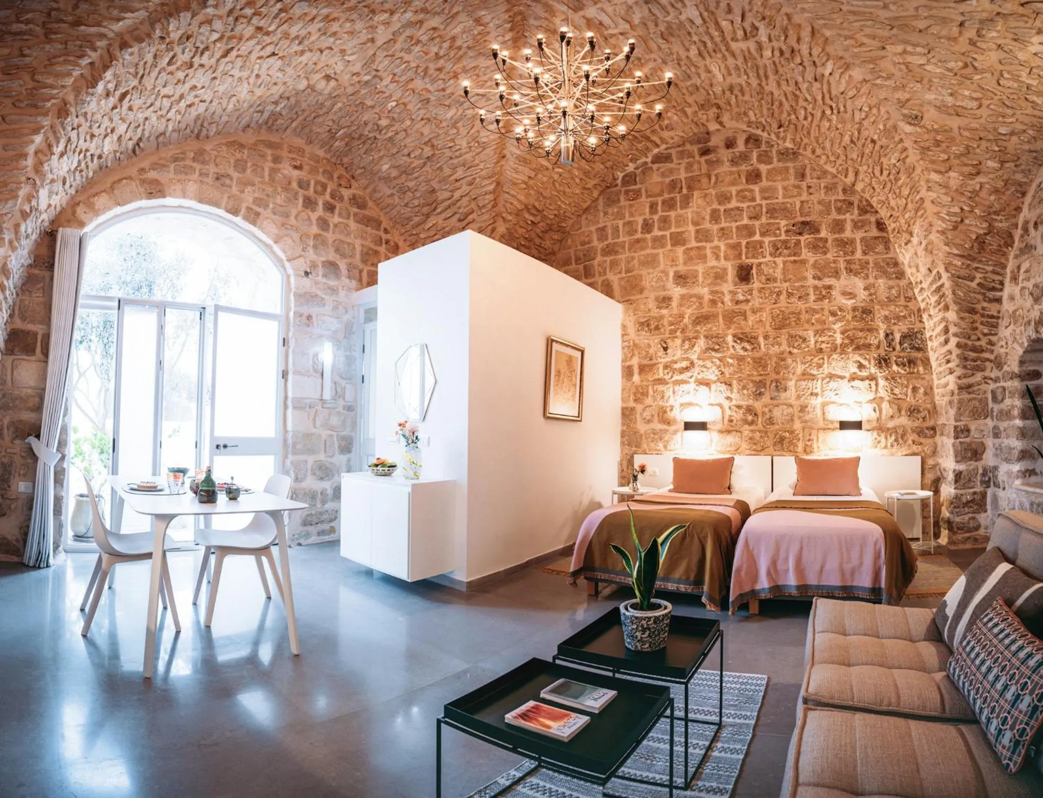 Living room, Bed in Azamra Inn Tzfat