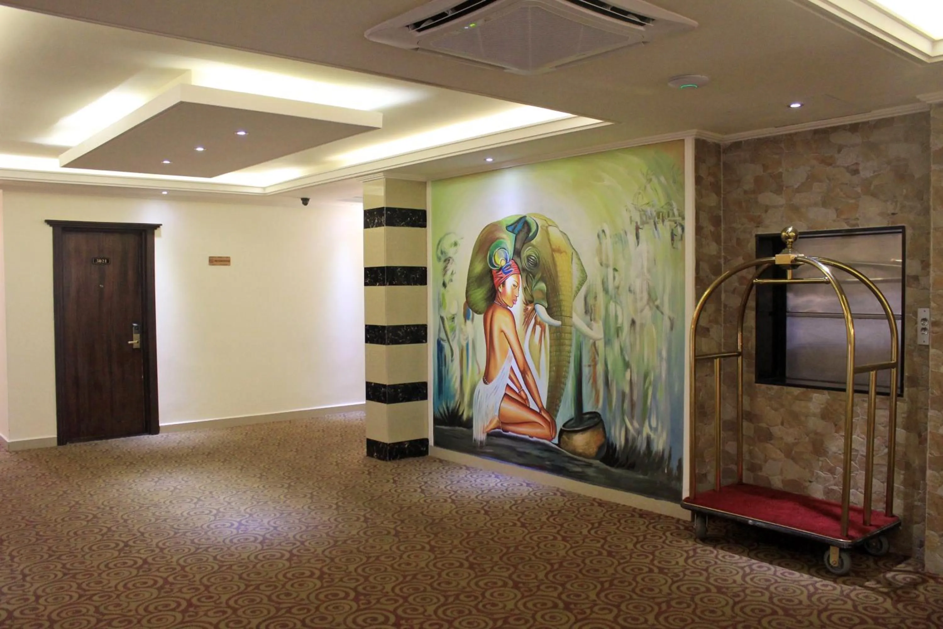 Decorative detail in Boulevard Palace Hotel