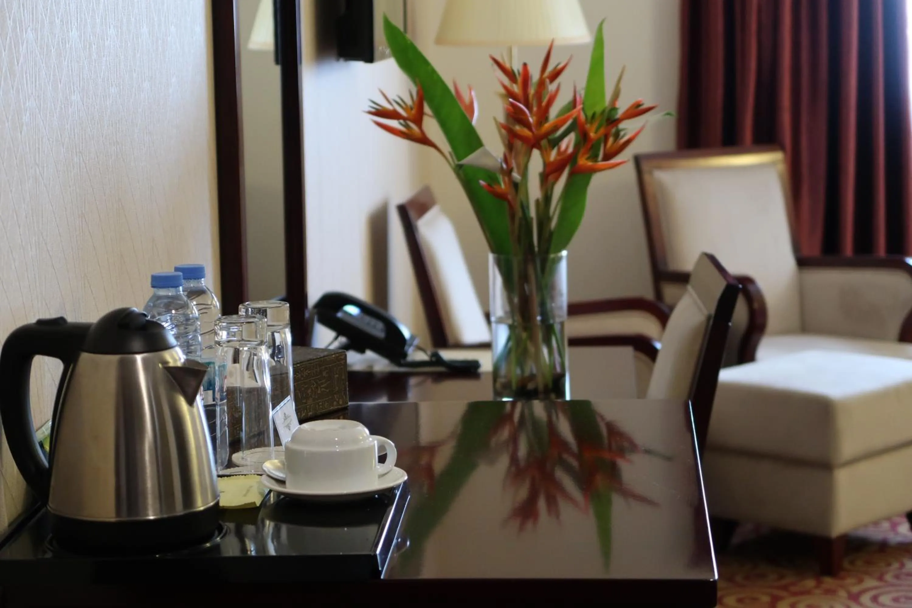 Coffee/tea facilities, Bed in Boulevard Palace Hotel