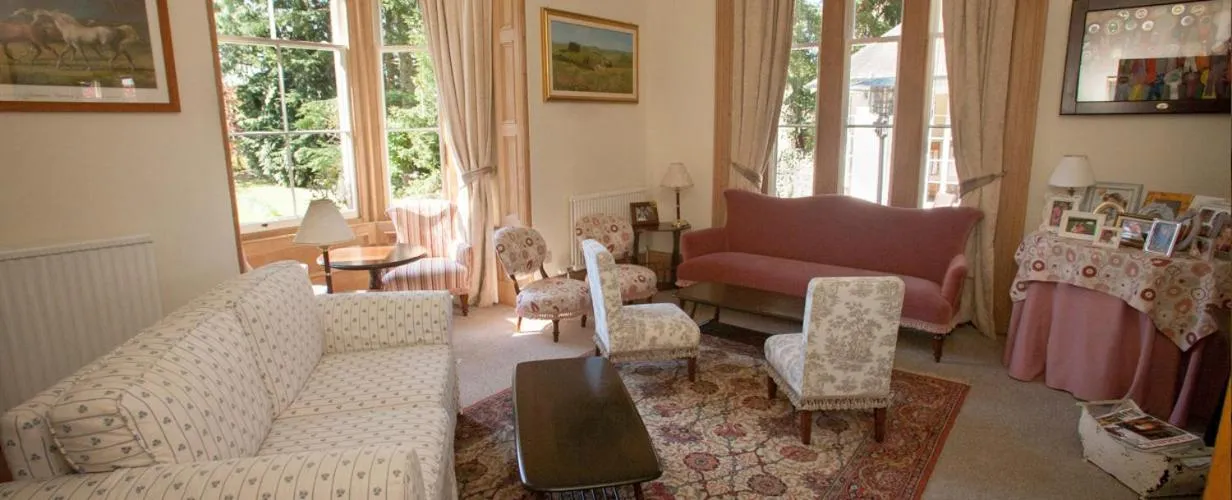 Communal lounge/ TV room in Lubnaig Guest House