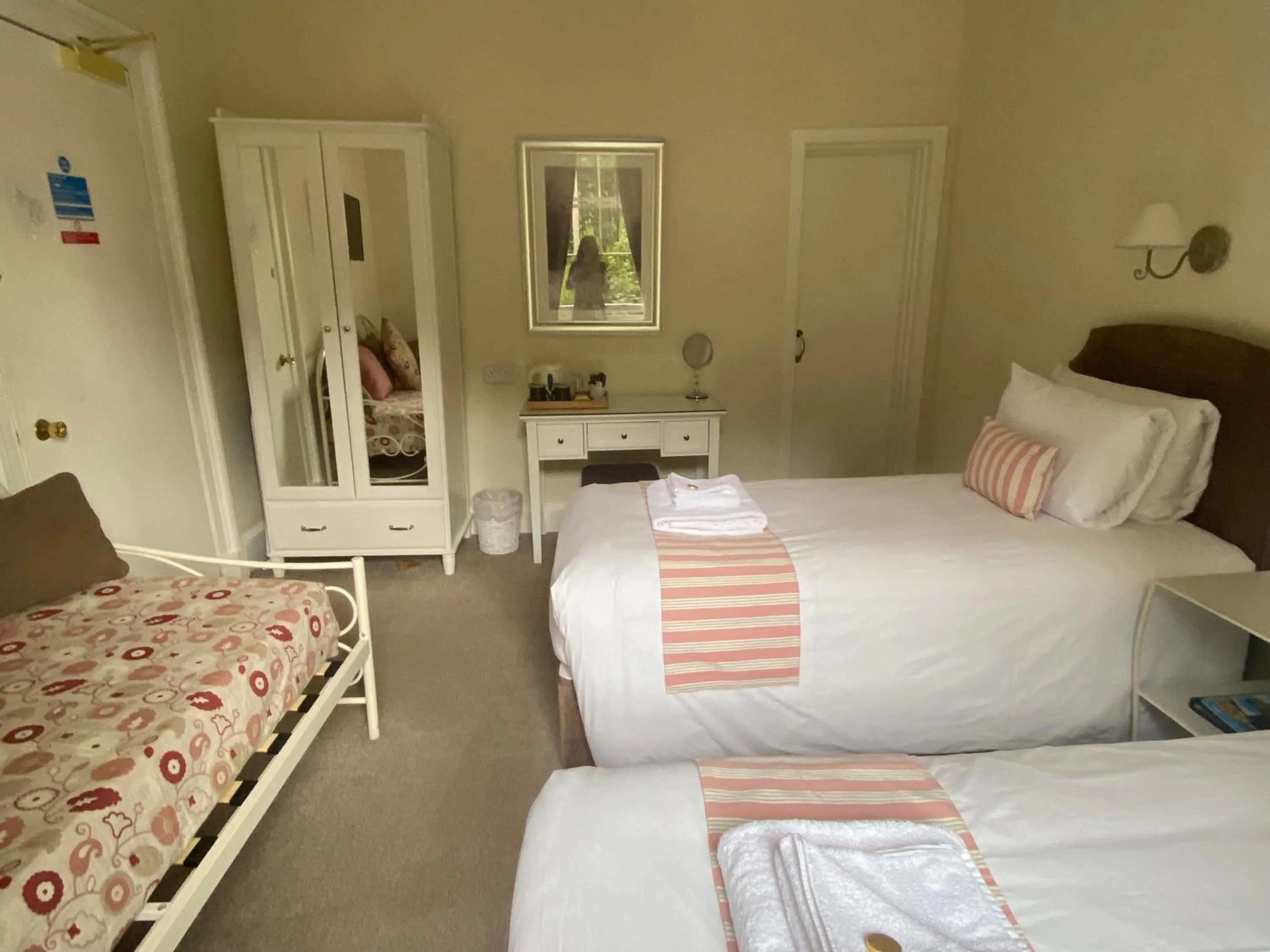 Bed in Lubnaig Guest House