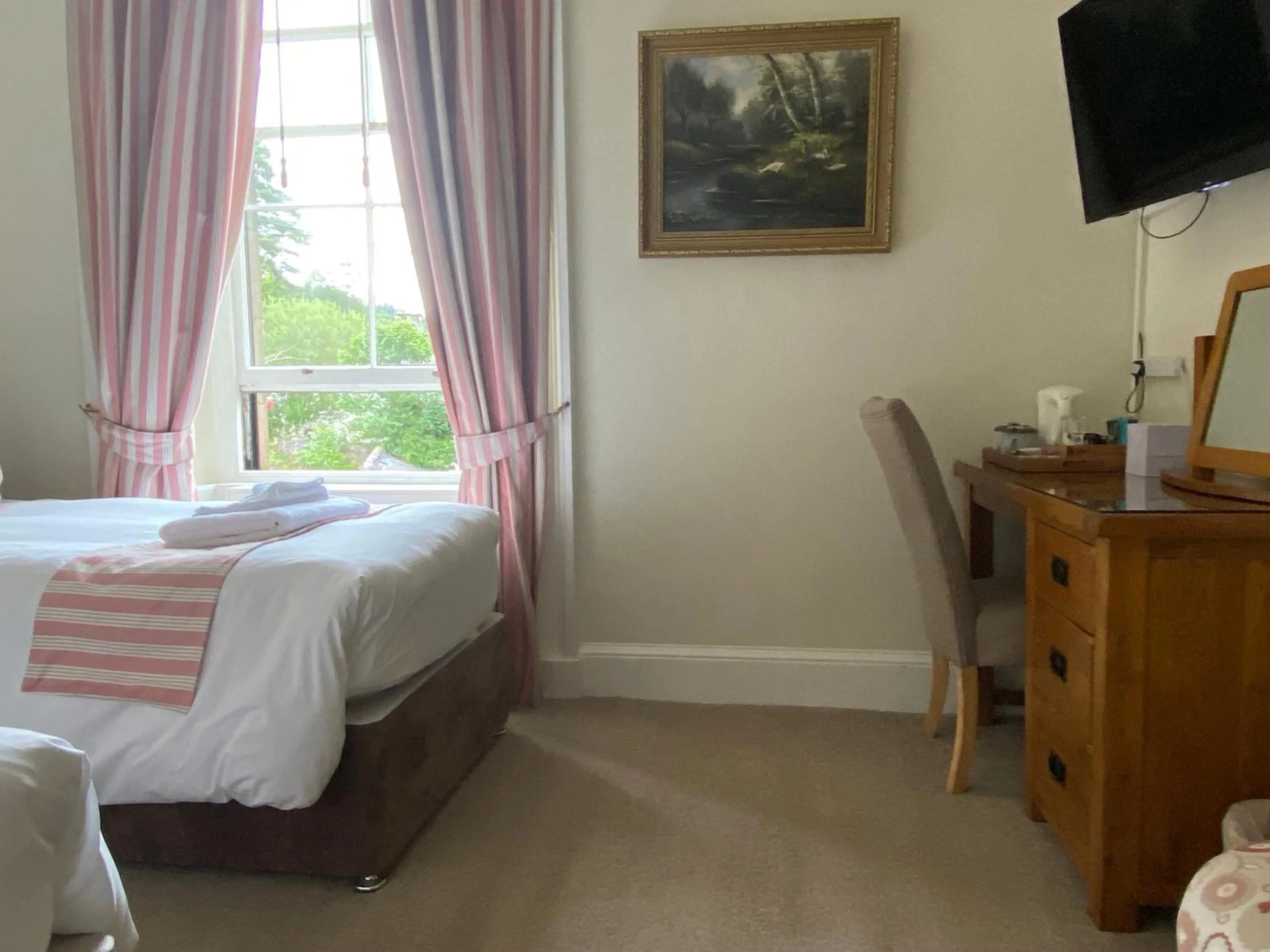 Bed in Lubnaig Guest House