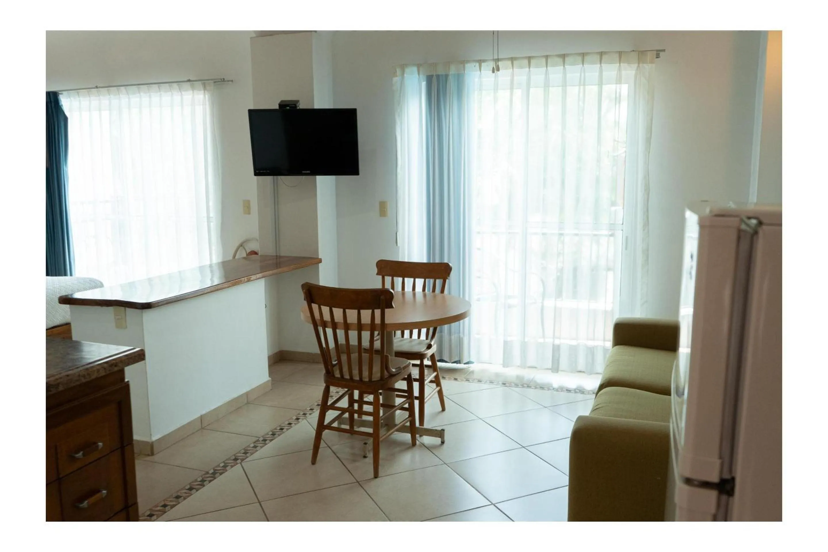 Bedroom in Capital O La Joya Del Lago