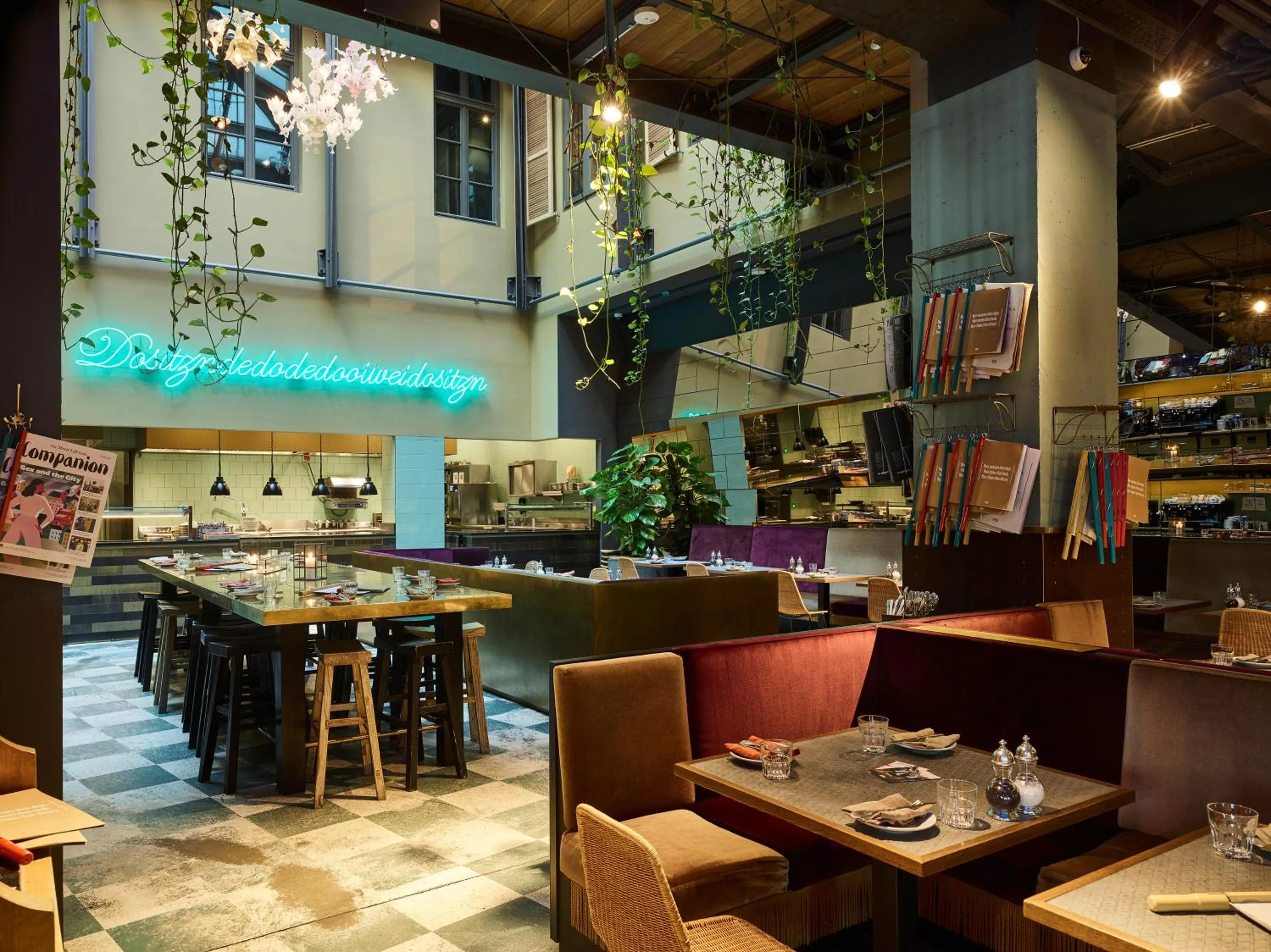 Restaurant/places to eat in 25hours Hotel The Royal Bavarian