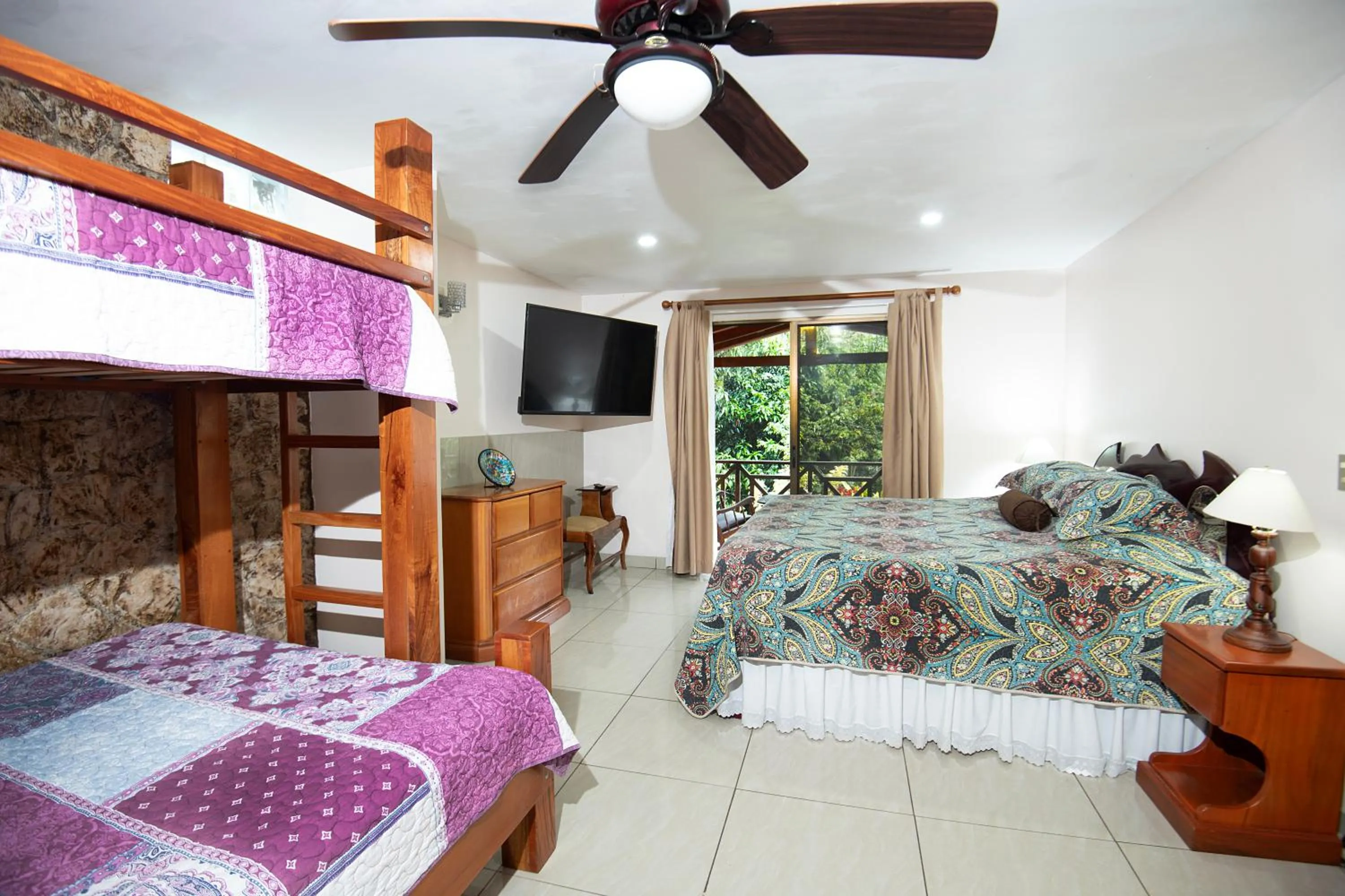 Bed in La Terraza Guest House B&B