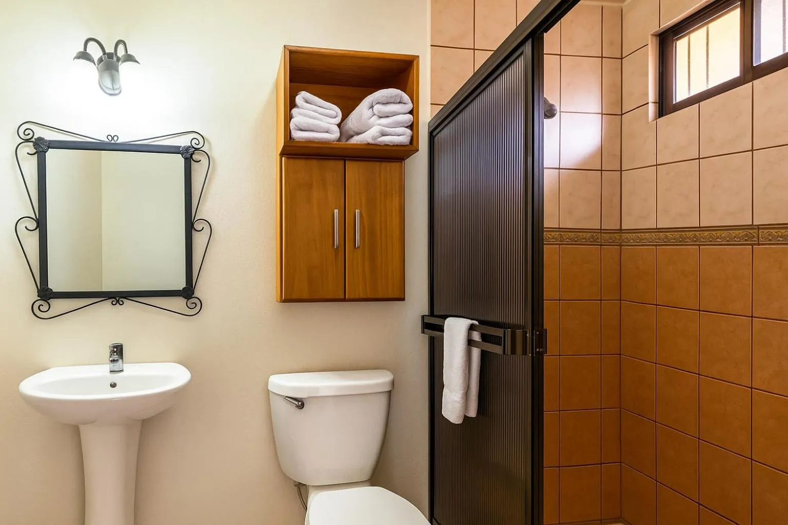 La Terraza Guest House B&B