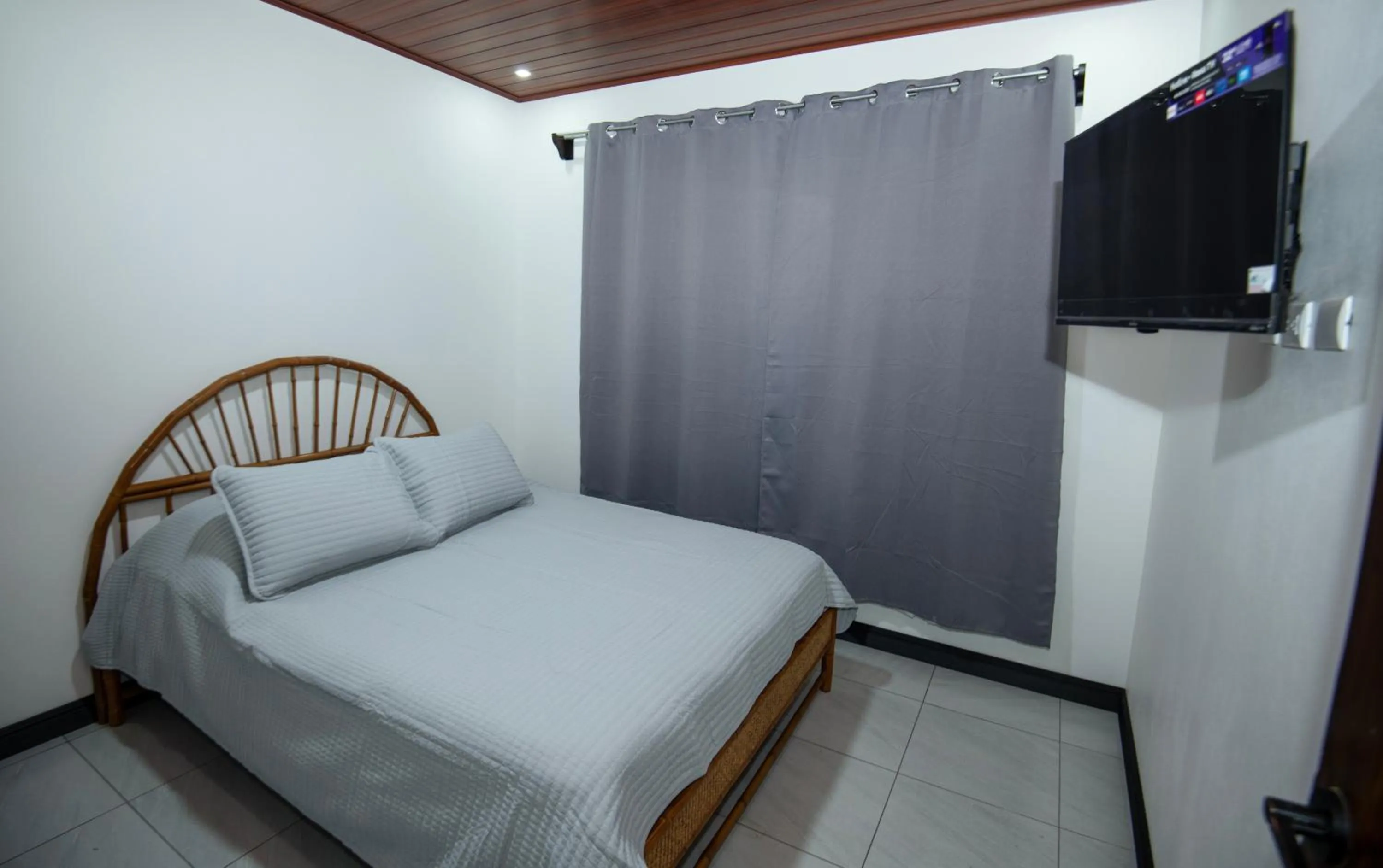 Bed in La Terraza Guest House B&B