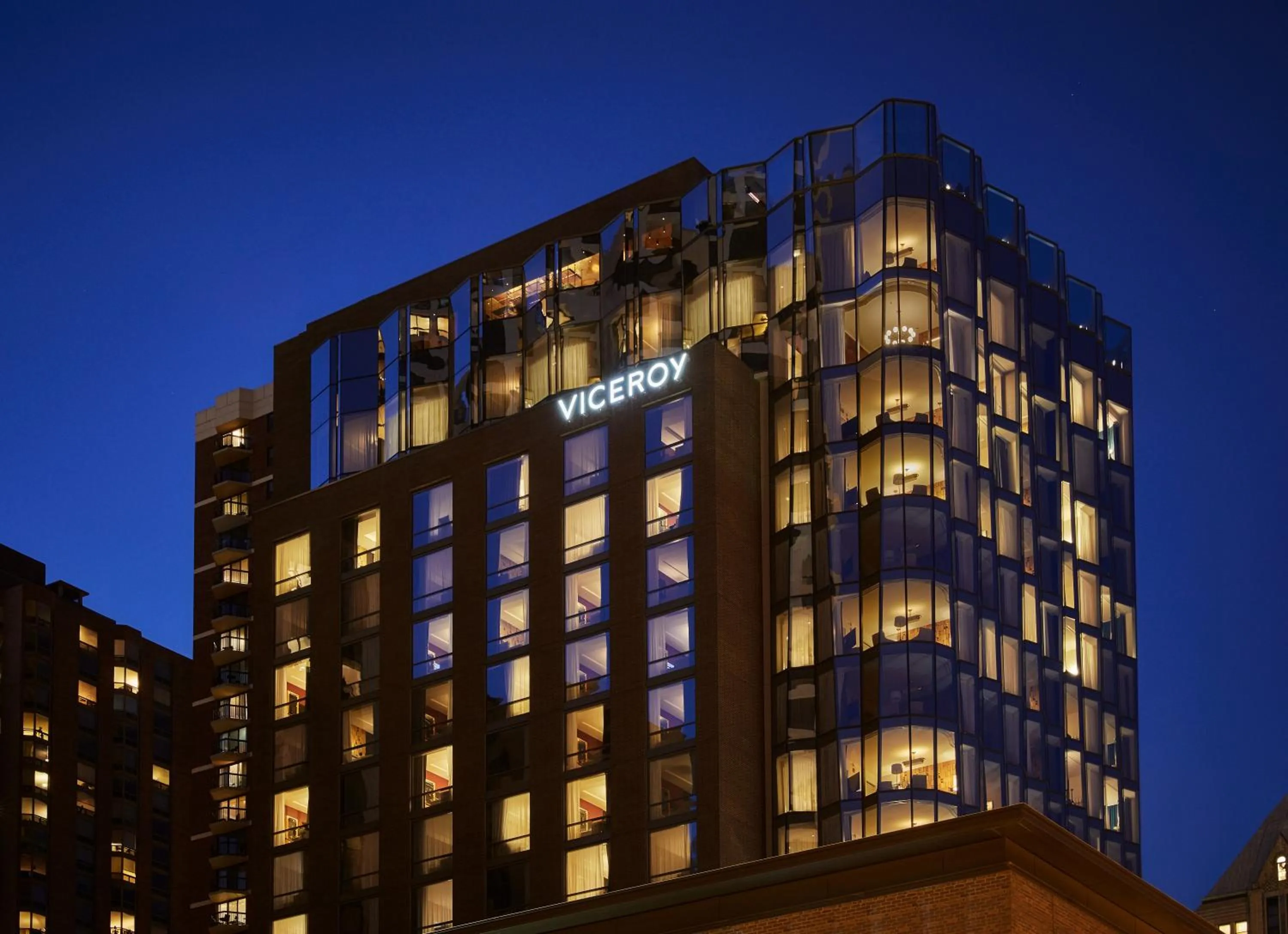 Property building in Viceroy Chicago