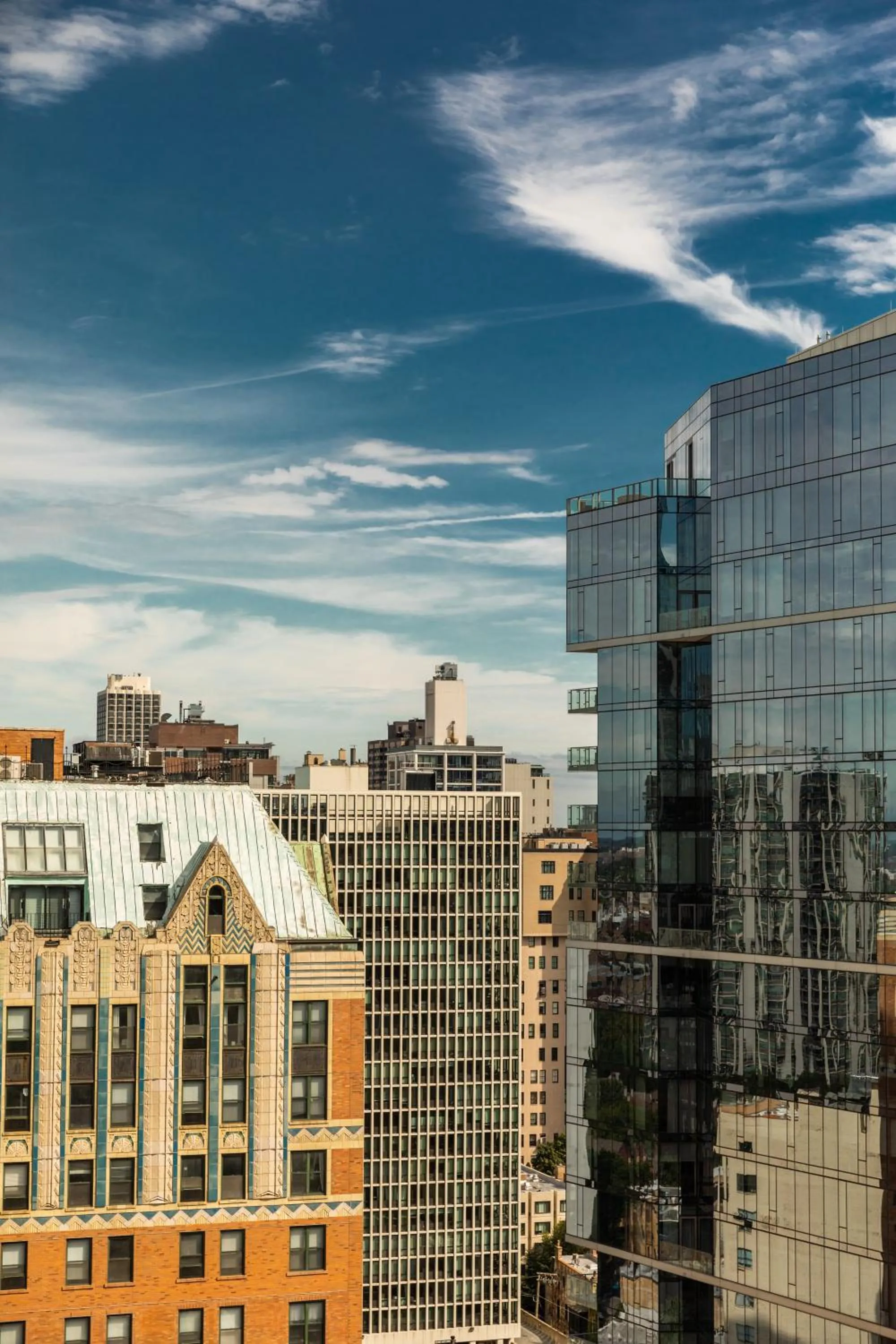 City view in Viceroy Chicago