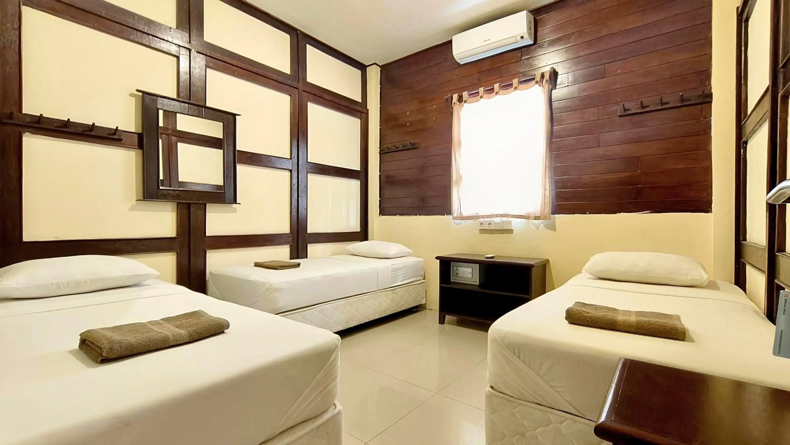 Photo of the whole room, Bed in Gili Buana Hostel & Backpackers Gili Air