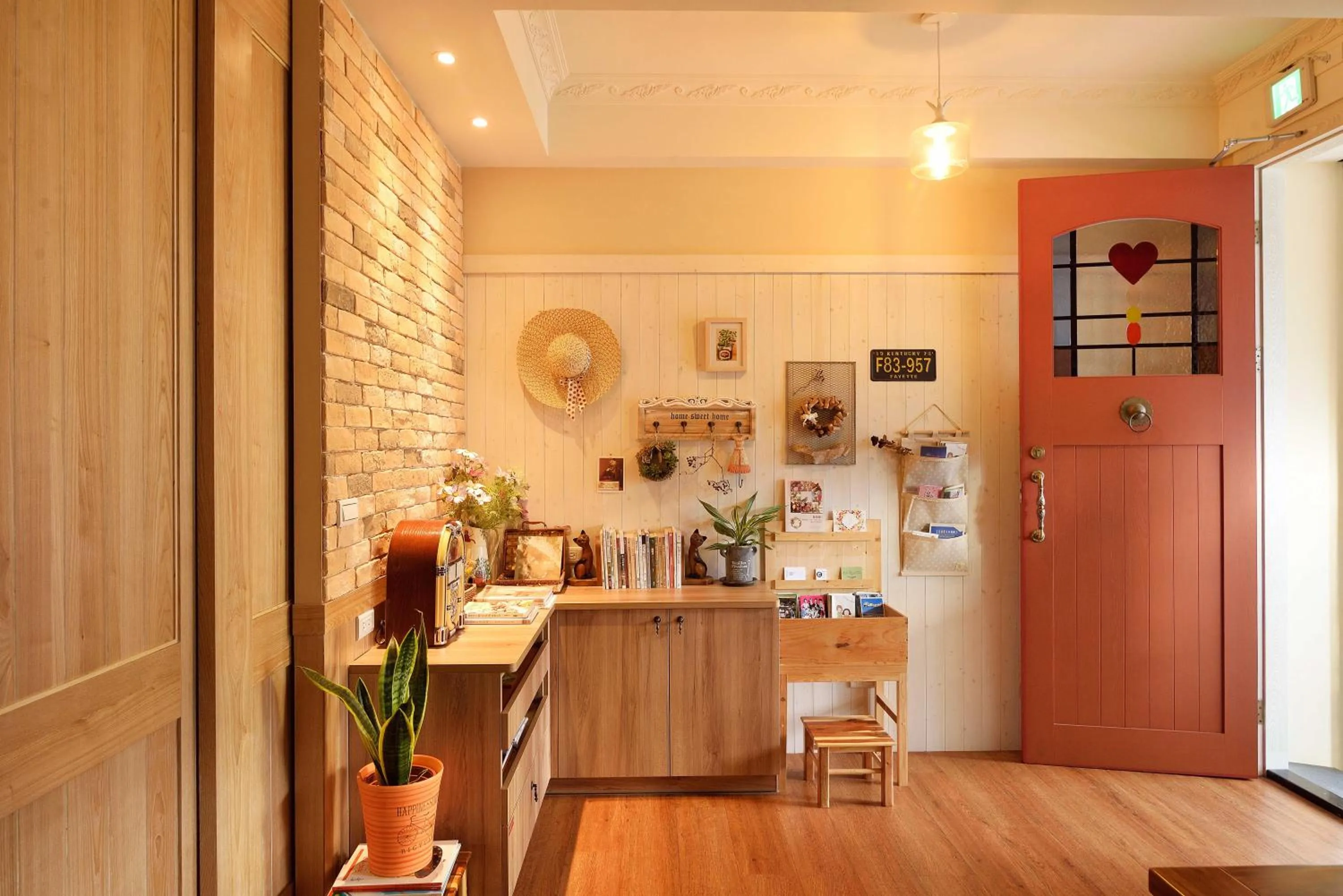 Decorative detail in Good day