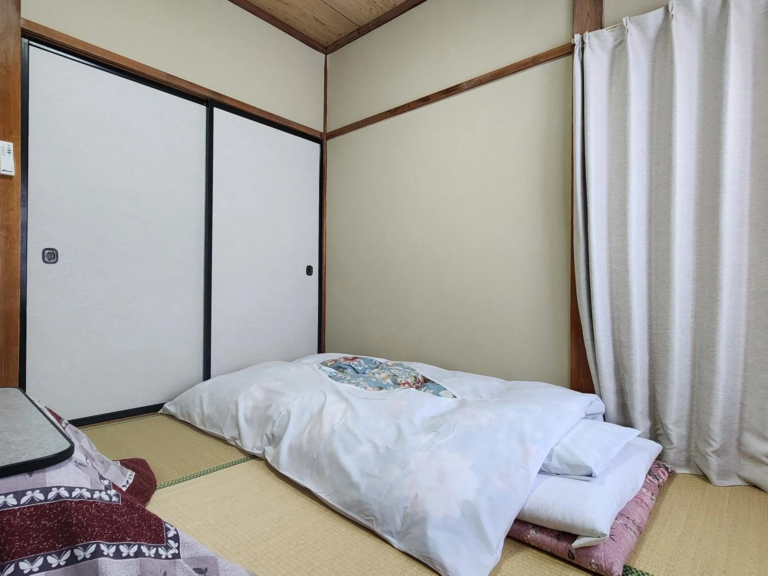 Photo of the whole room, Bed in Minshuku Kojima