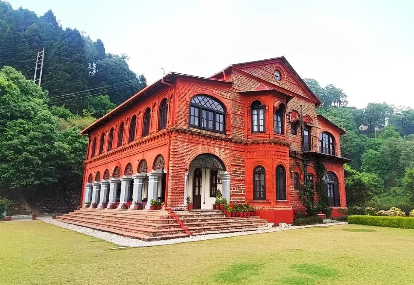 Luxury Suite in Raghu Vilas Luxury Suite in Raghu Vilas