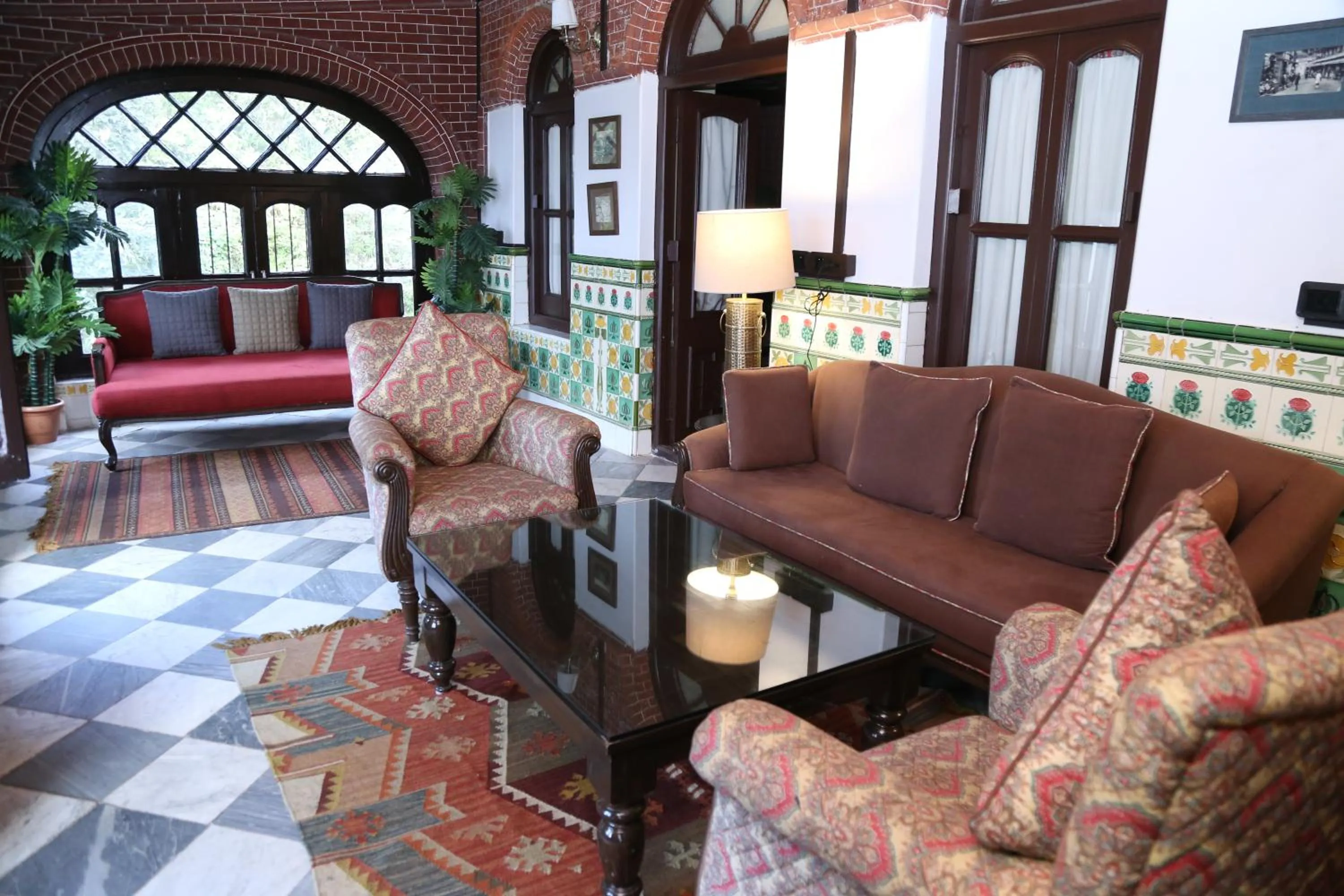 Living room in Raghu Vilas