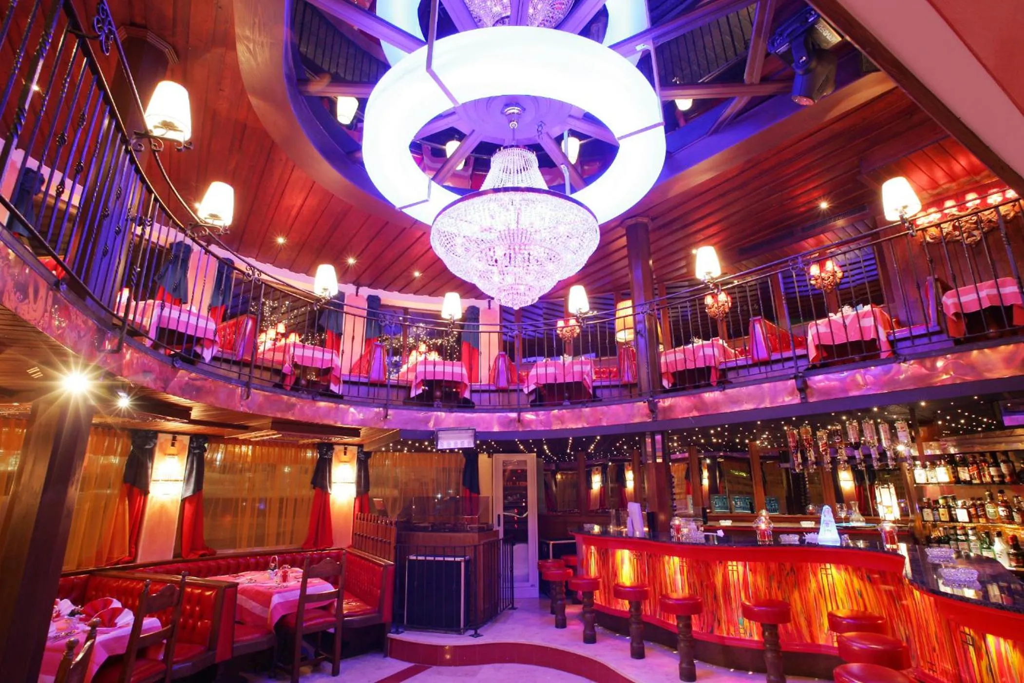 Restaurant/places to eat in Berger's Sporthotel