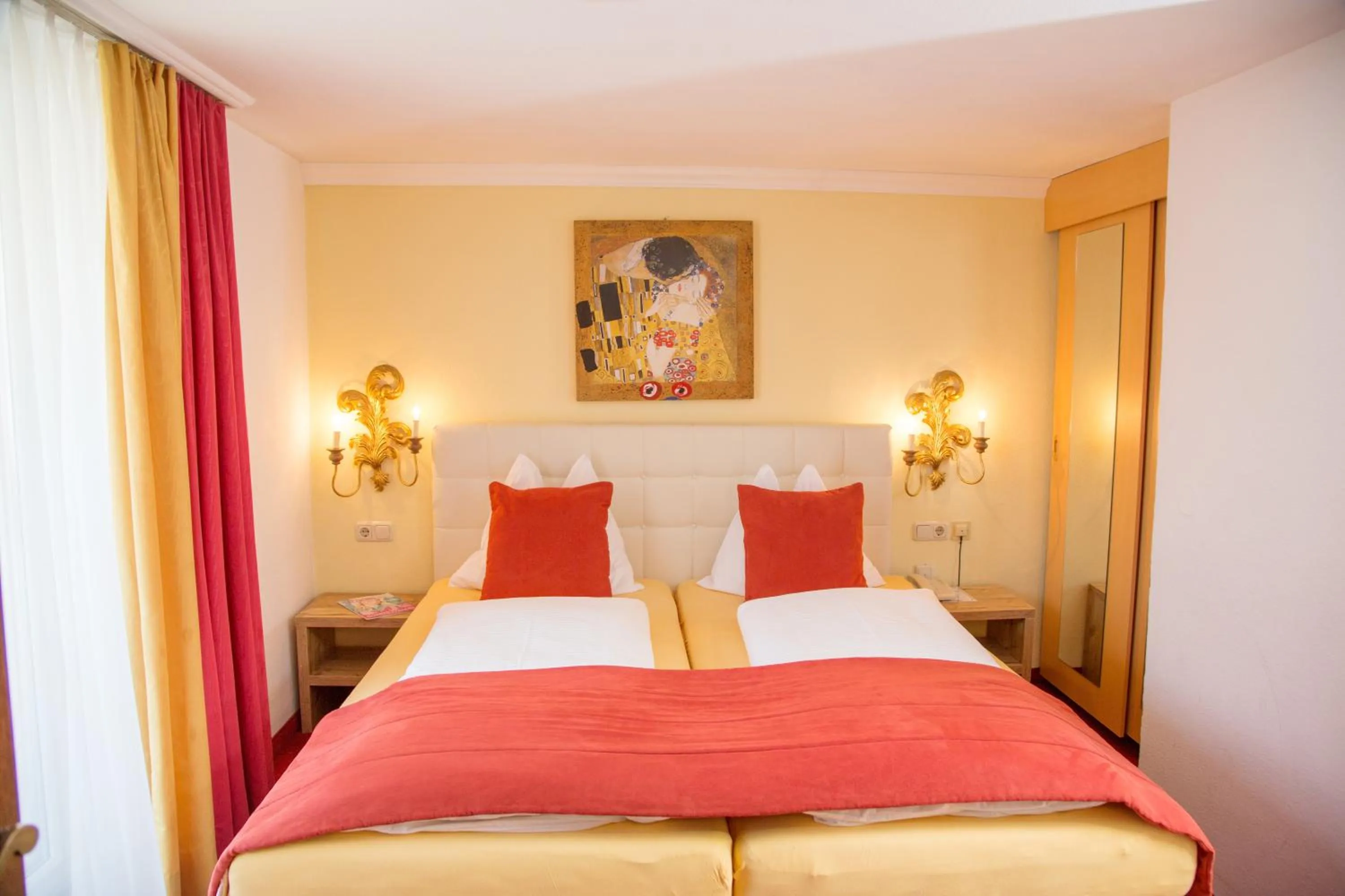 Photo of the whole room, Bed in Berger's Sporthotel