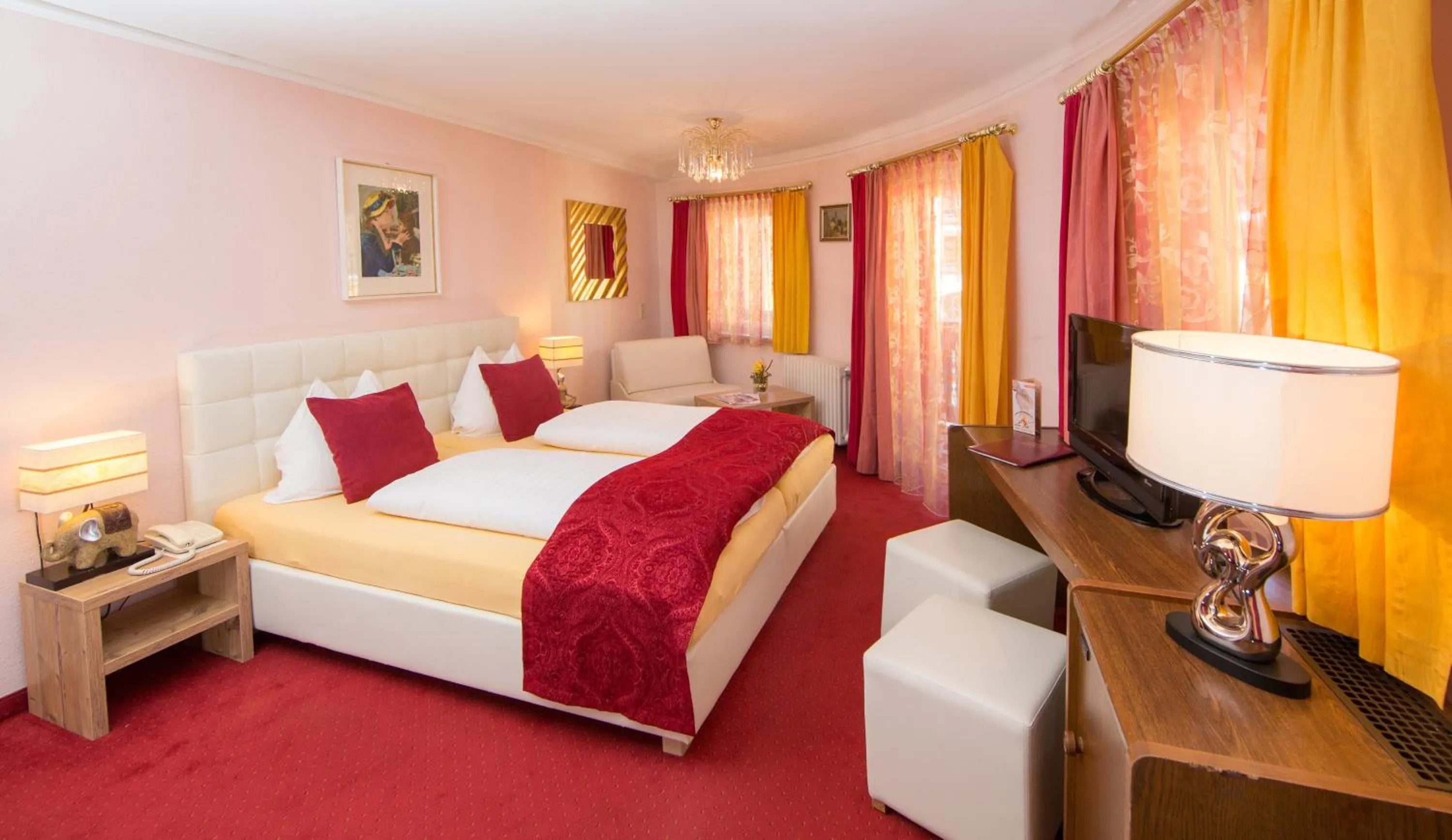 Photo of the whole room, Bed in Berger's Sporthotel