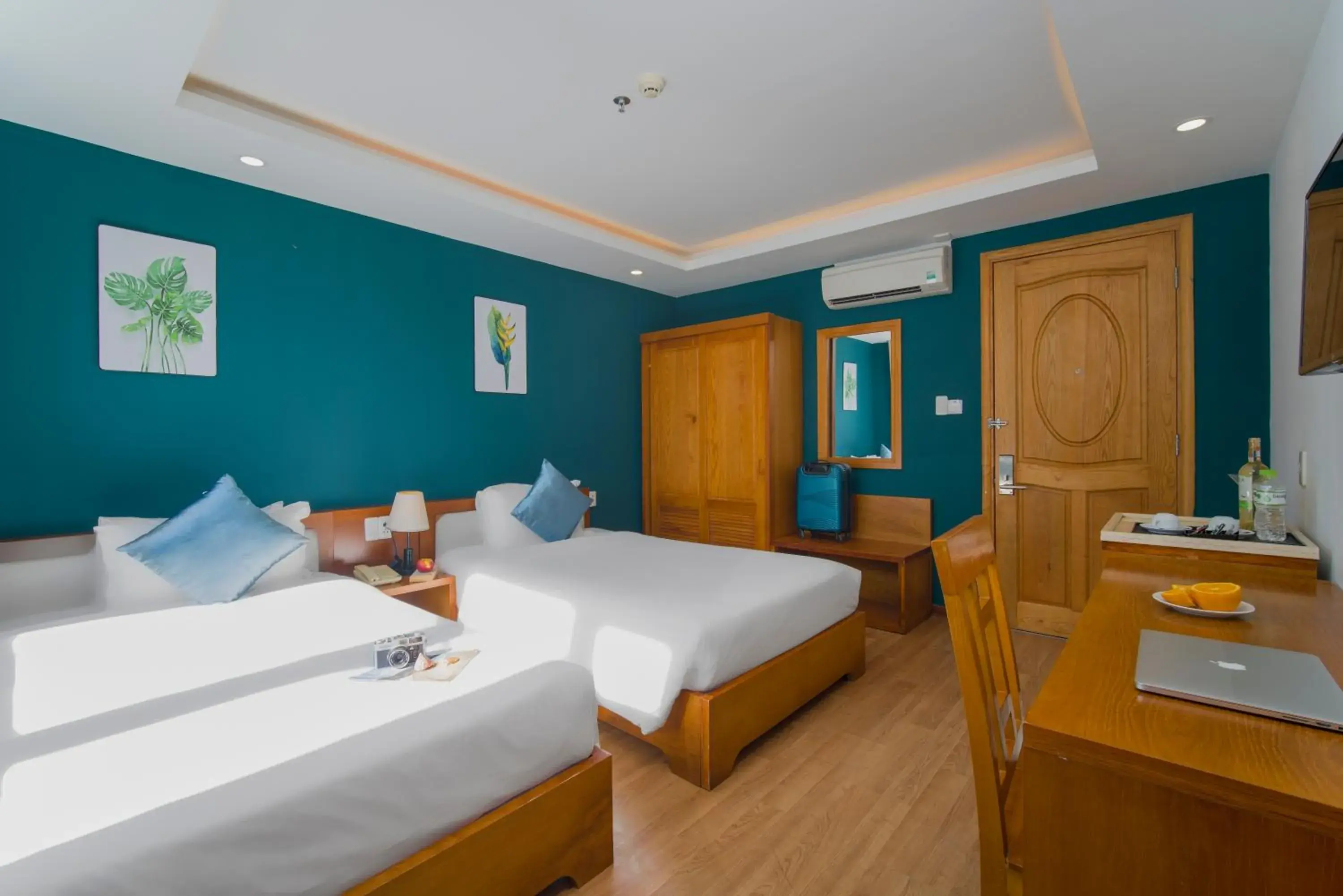 Superior Twin Room with City View in Merry Land Hotel Da Nang Superior Twin Room with City View in Merry Land Hotel Da Nang