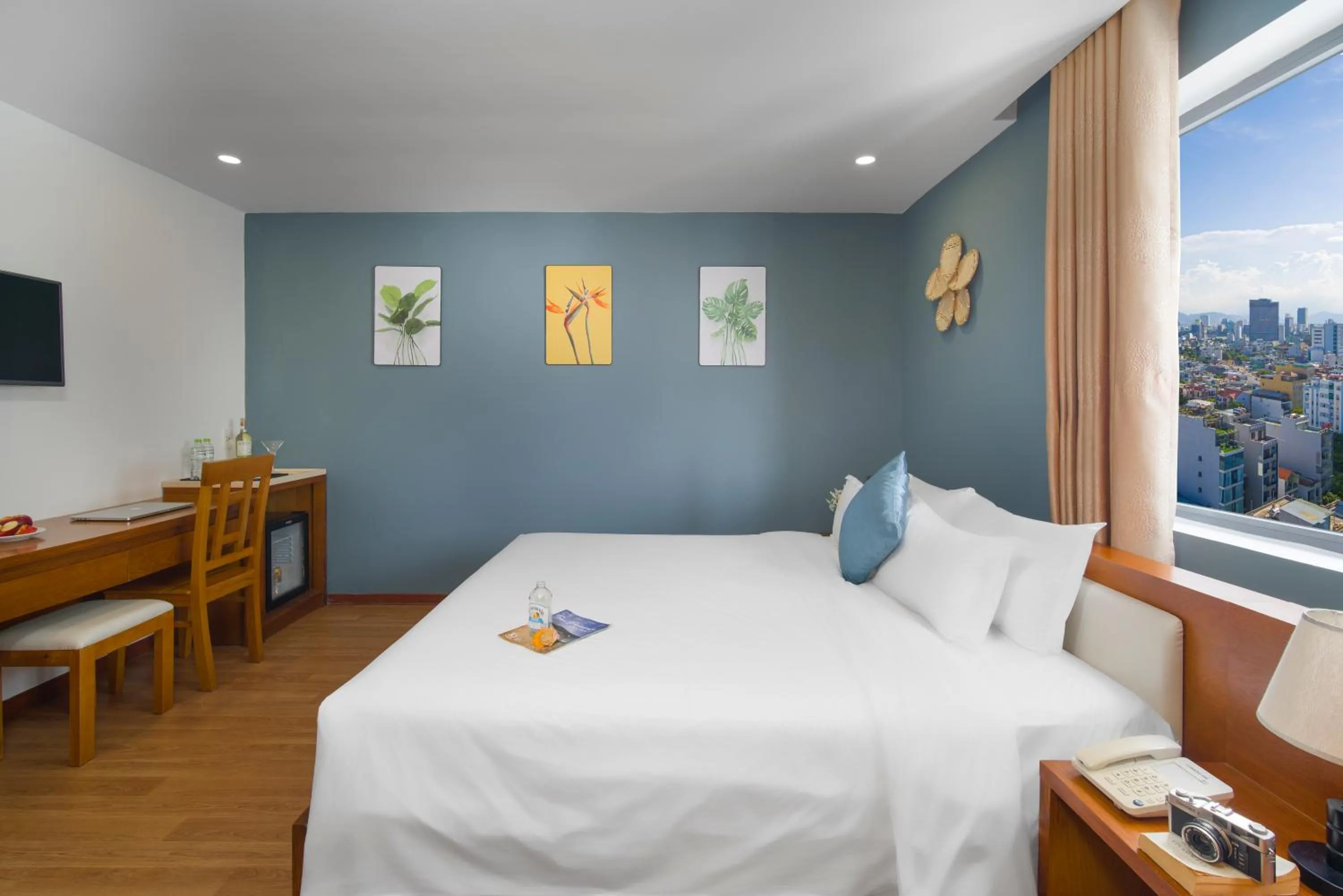 Bedroom, Bed in Merry Land Hotel Da Nang