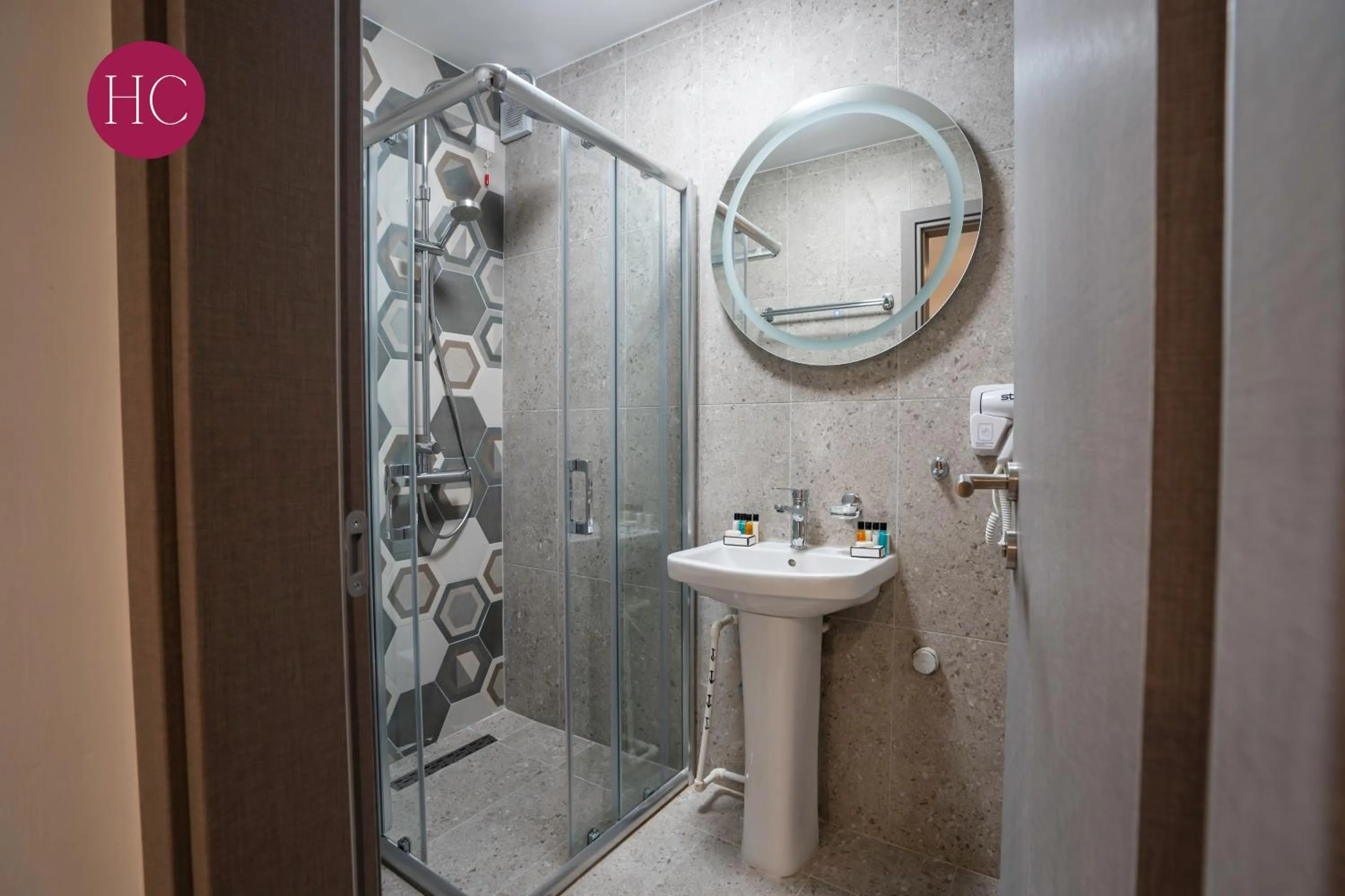 Central Hotel, Fitness and Spa