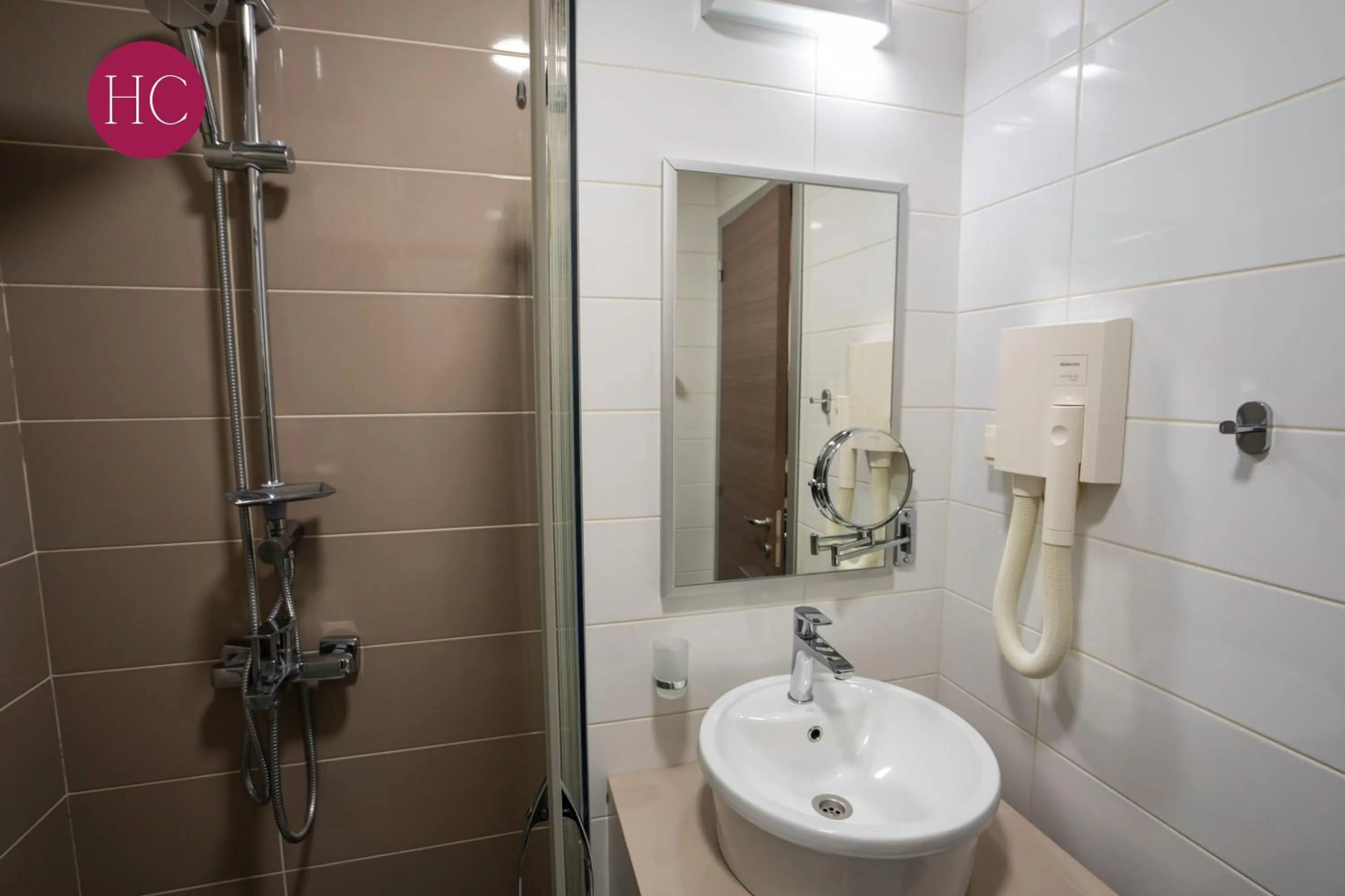 Central Hotel, Fitness and Spa