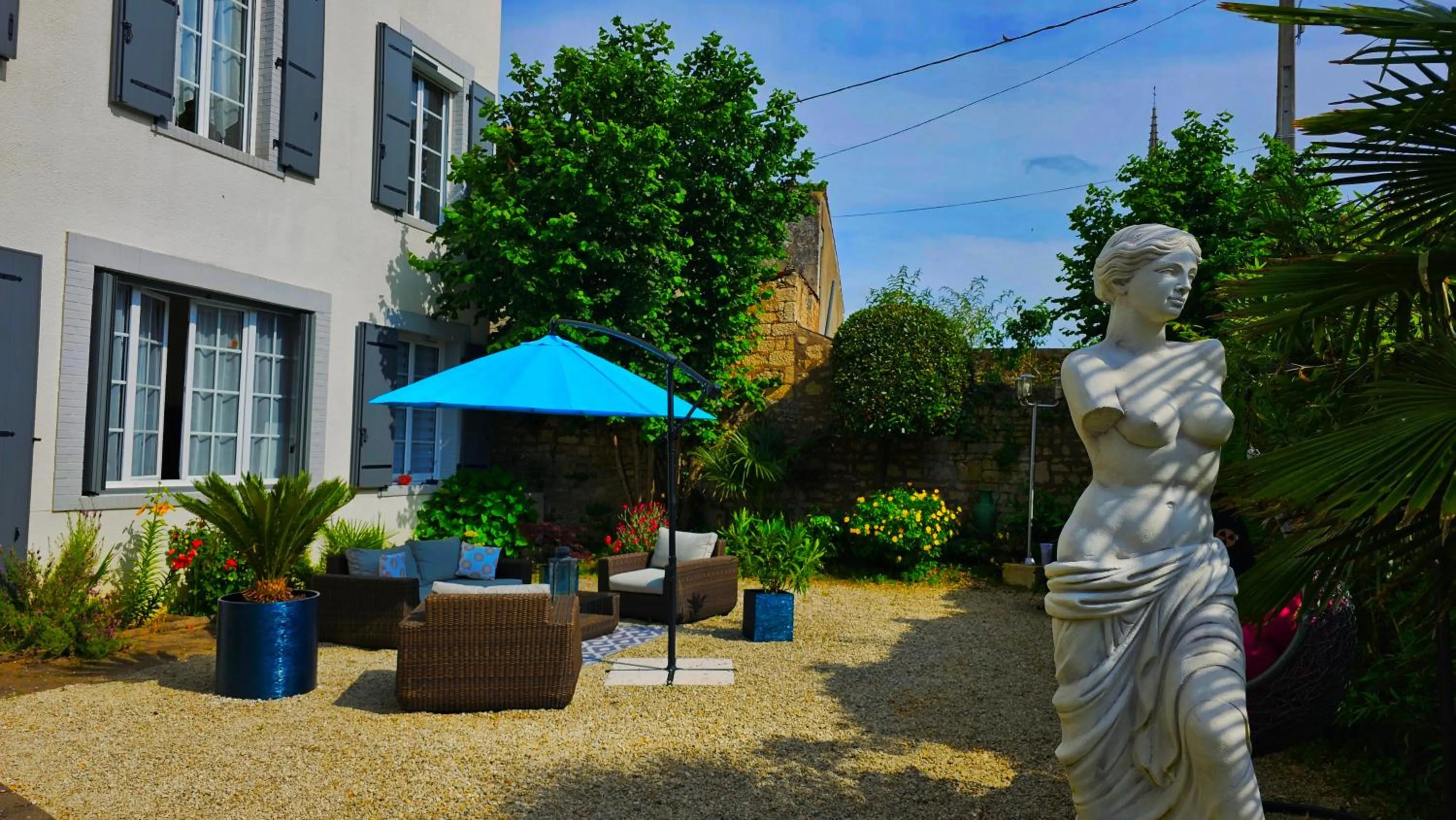 Garden in La Maison de Vénus