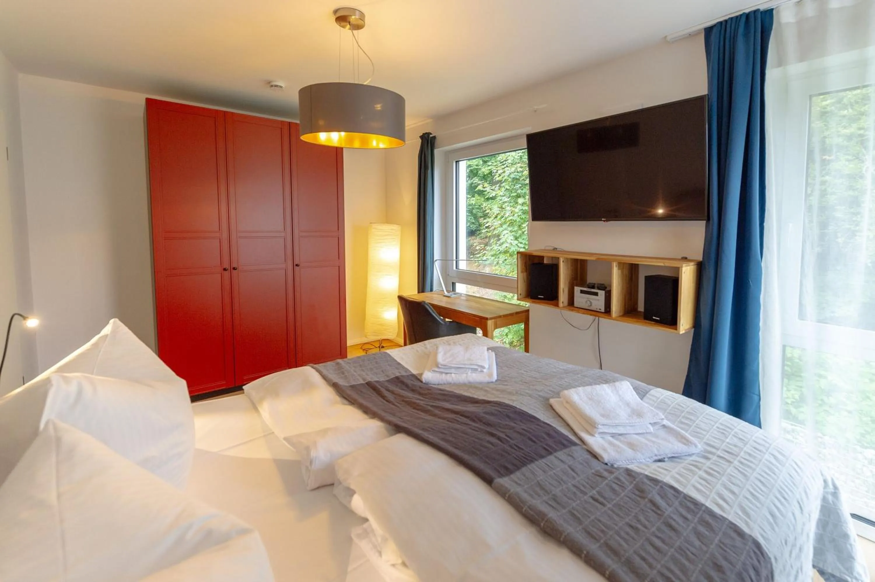 Bed in Haus Jasmund in Sellin - WG02 mit Kamin, Sauna, Whirlwanne, Terrasse