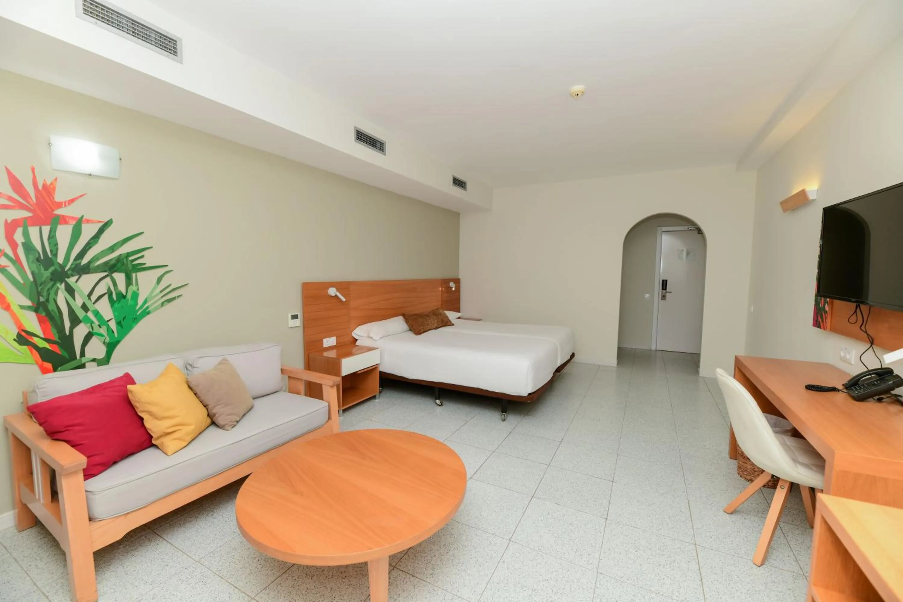 Bed in Hotel LIVVO Koala Garden