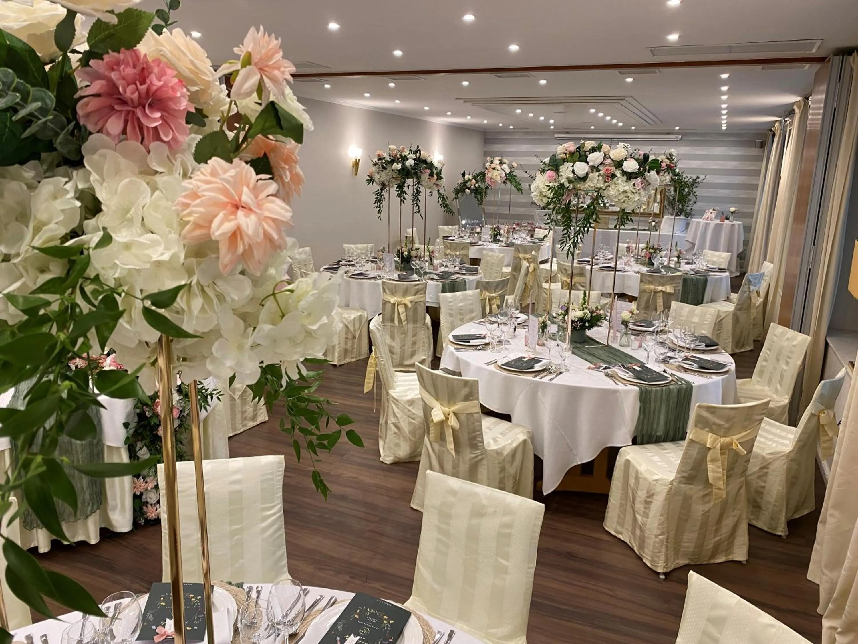 Banquet/Function facilities in Burg Wegberg Hotel & Eventlocation