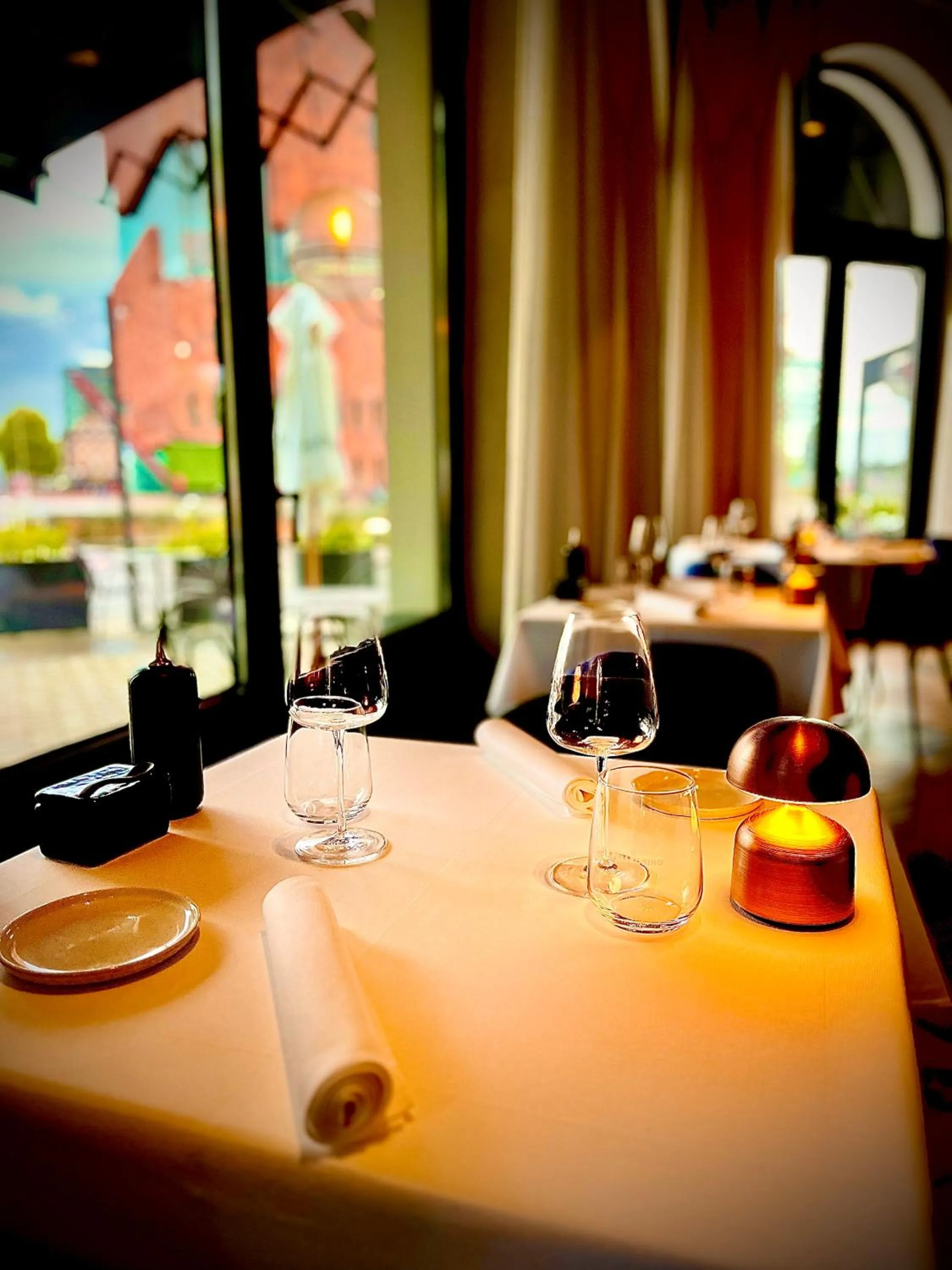 Restaurant/places to eat in U Eat & Sleep Antwerp