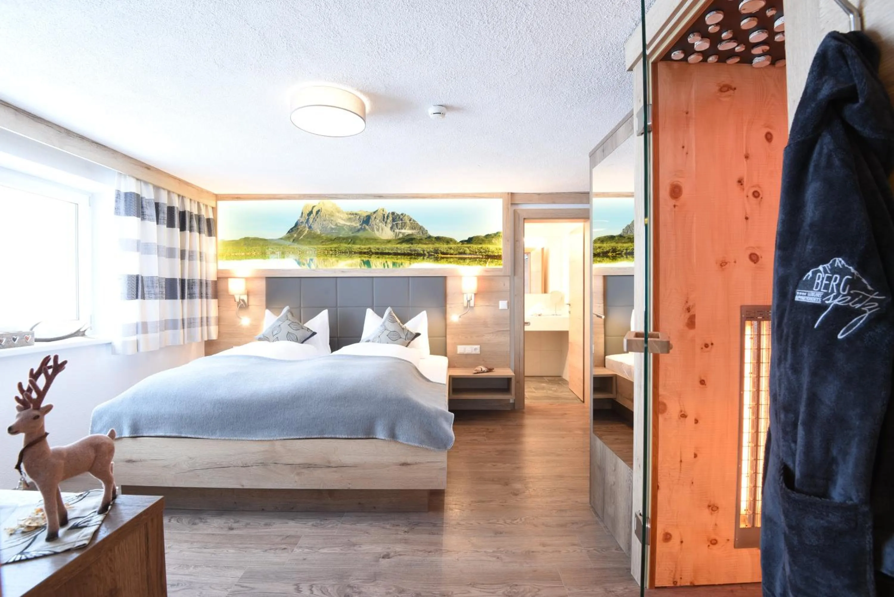 Bedroom, Bed in Bergspitz Luxury Appartement