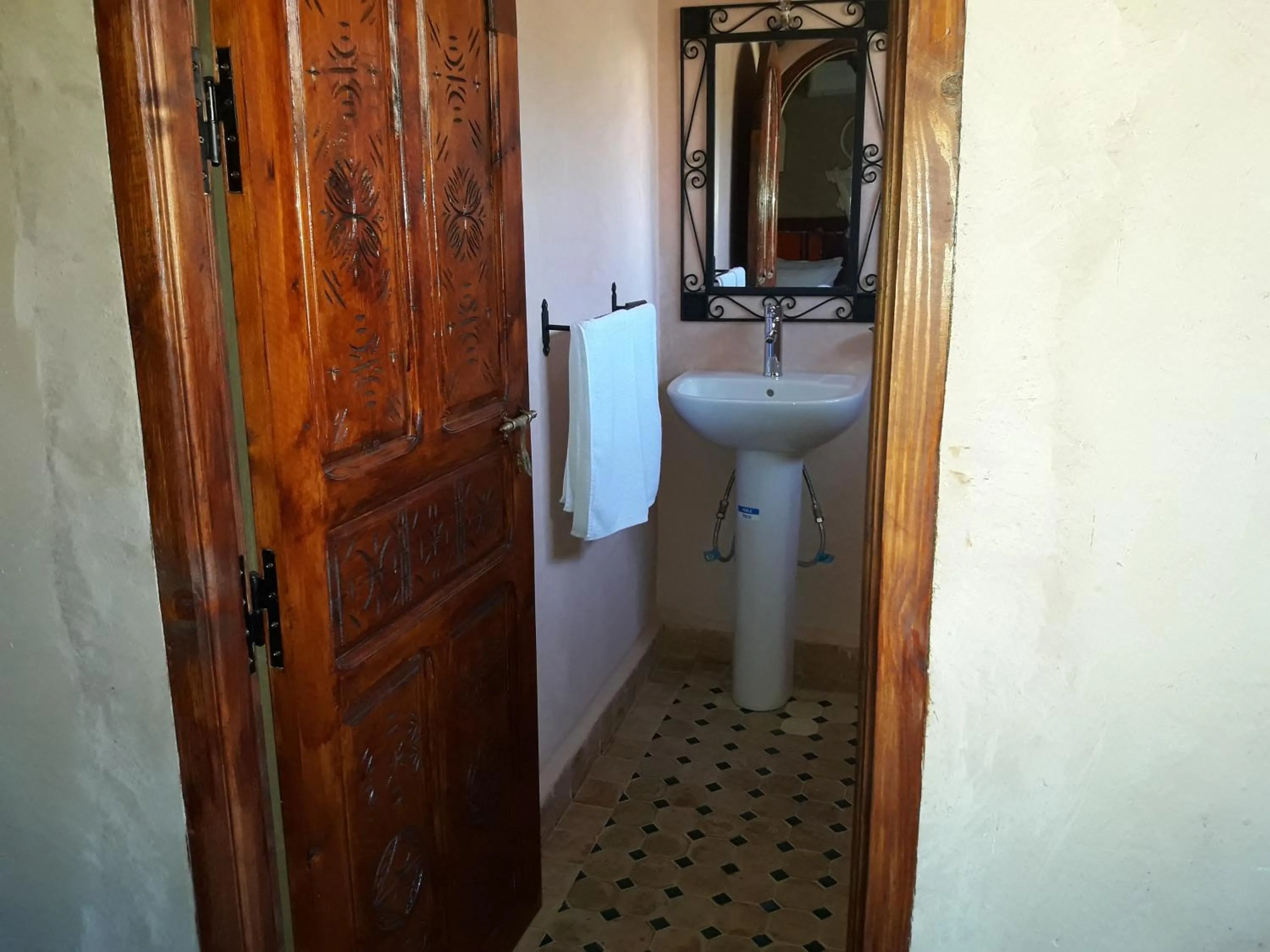 Bathroom in Toubkal Ecolodge