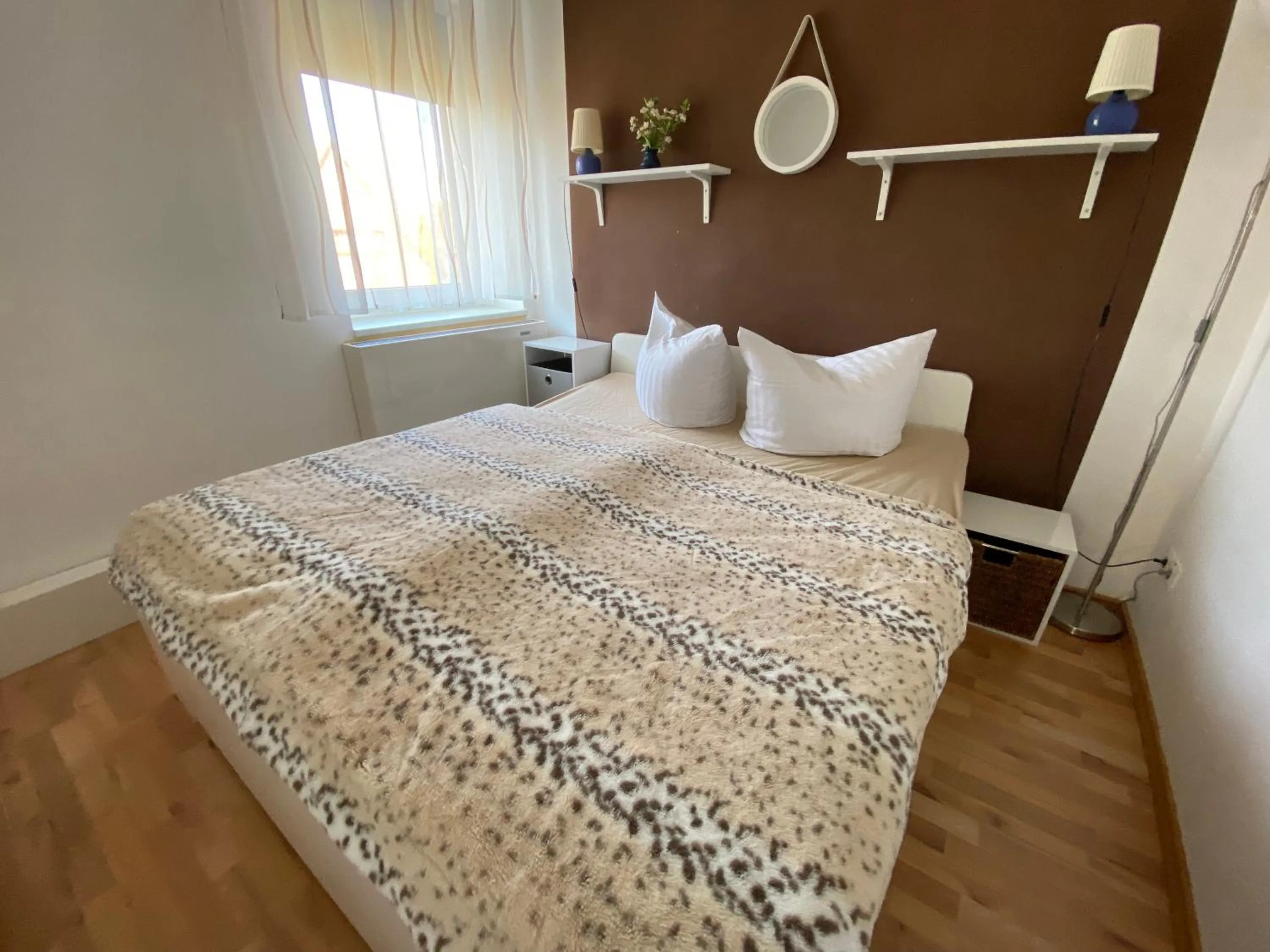 Photo of the whole room, Bed in Aparthotel " Zur Müritz"