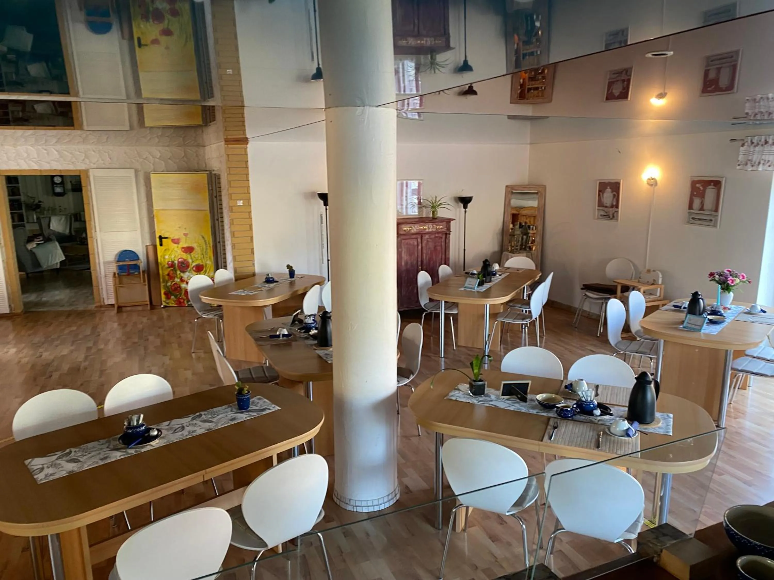 Breakfast in Aparthotel " Zur Müritz"