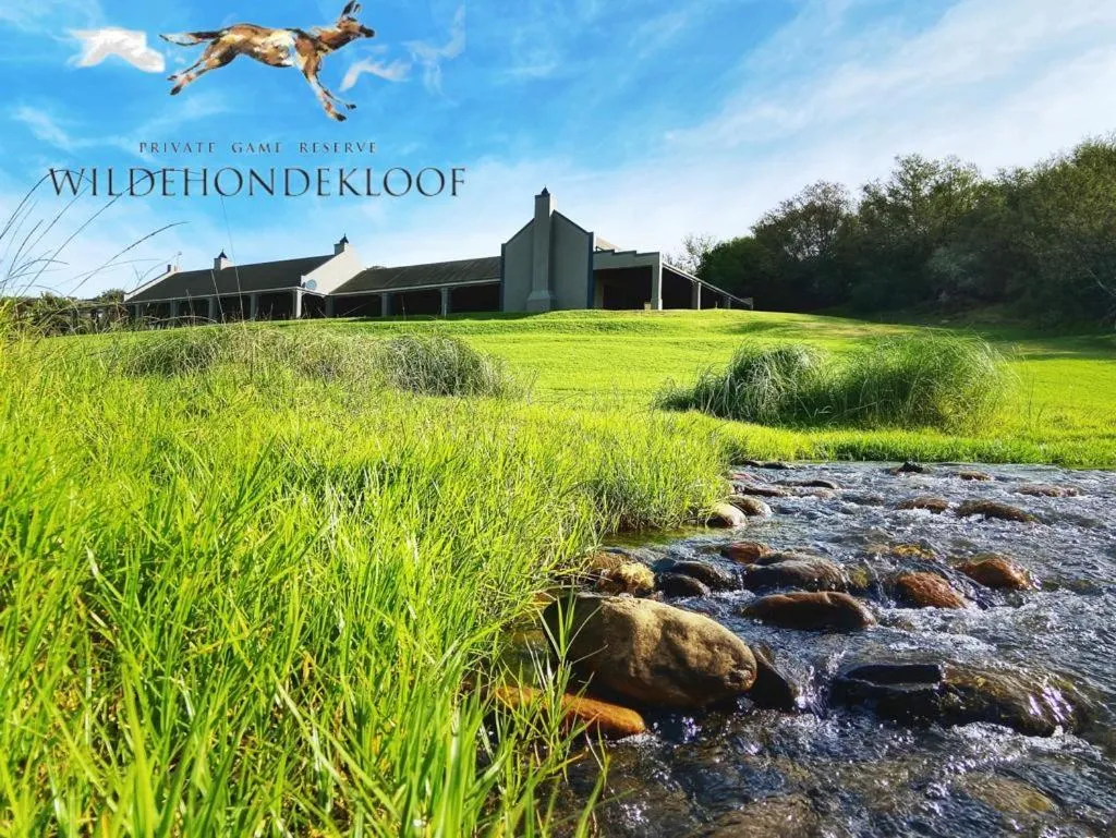 Property building in Wildehondekloof Game Lodge